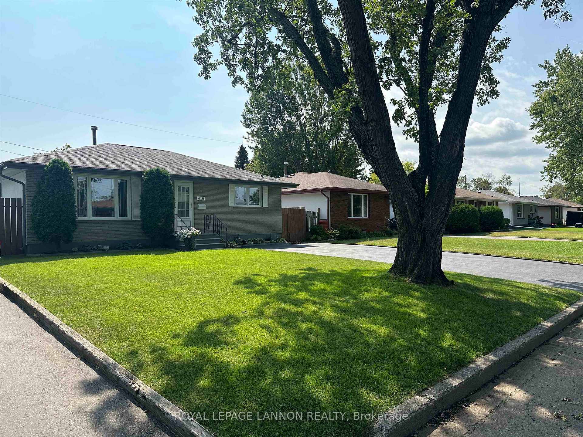 Photo 49 of 410 Amethyst Cres., Thunder Bay, Northwood Park — HOMEH