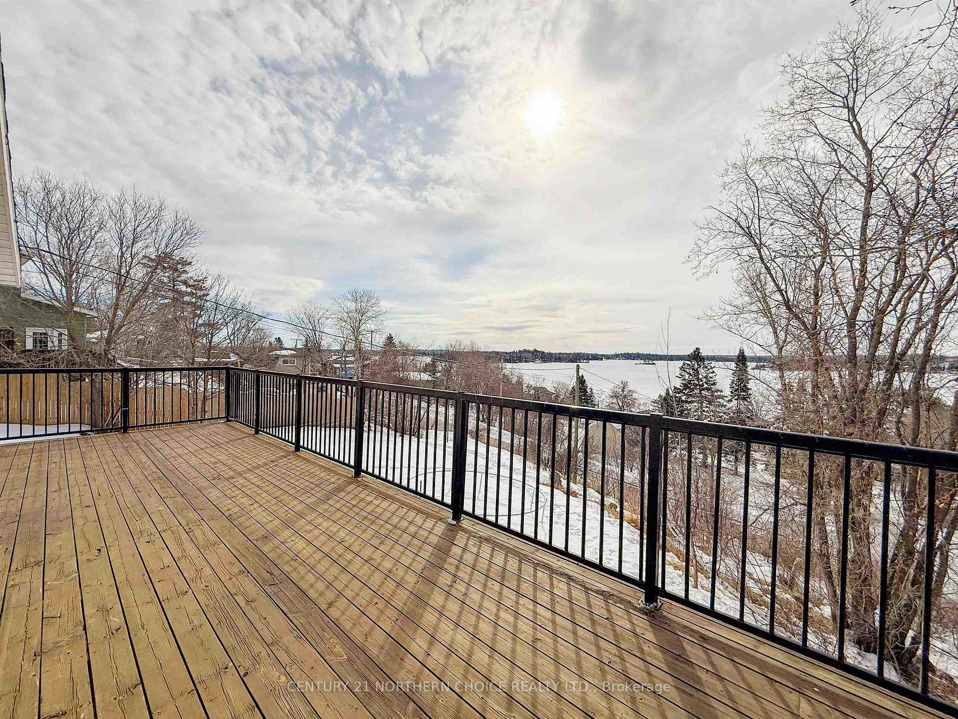 Photo 12 of 1414 Beach Road, Kenora, Keewatin — HOMEH