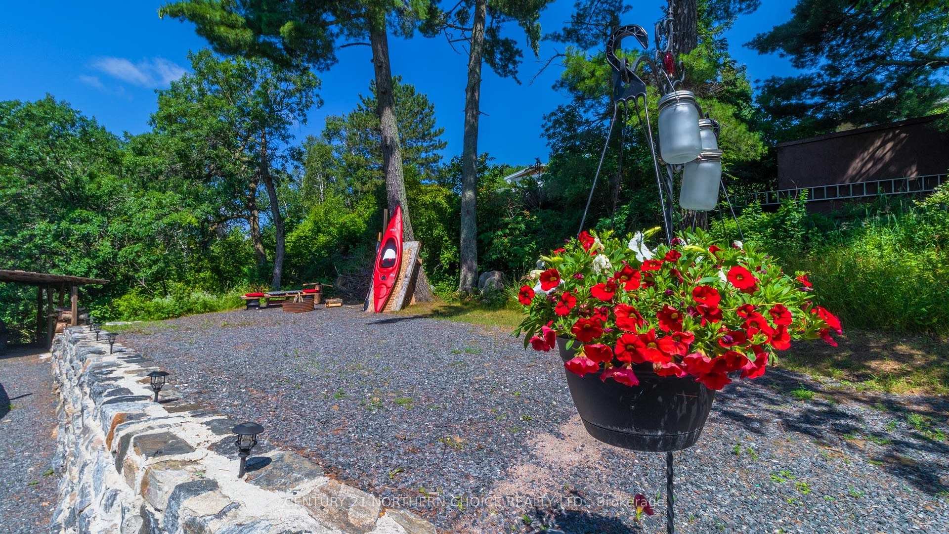 Photo 35 of 1414 Beach Road, Kenora, Keewatin — HOMEH