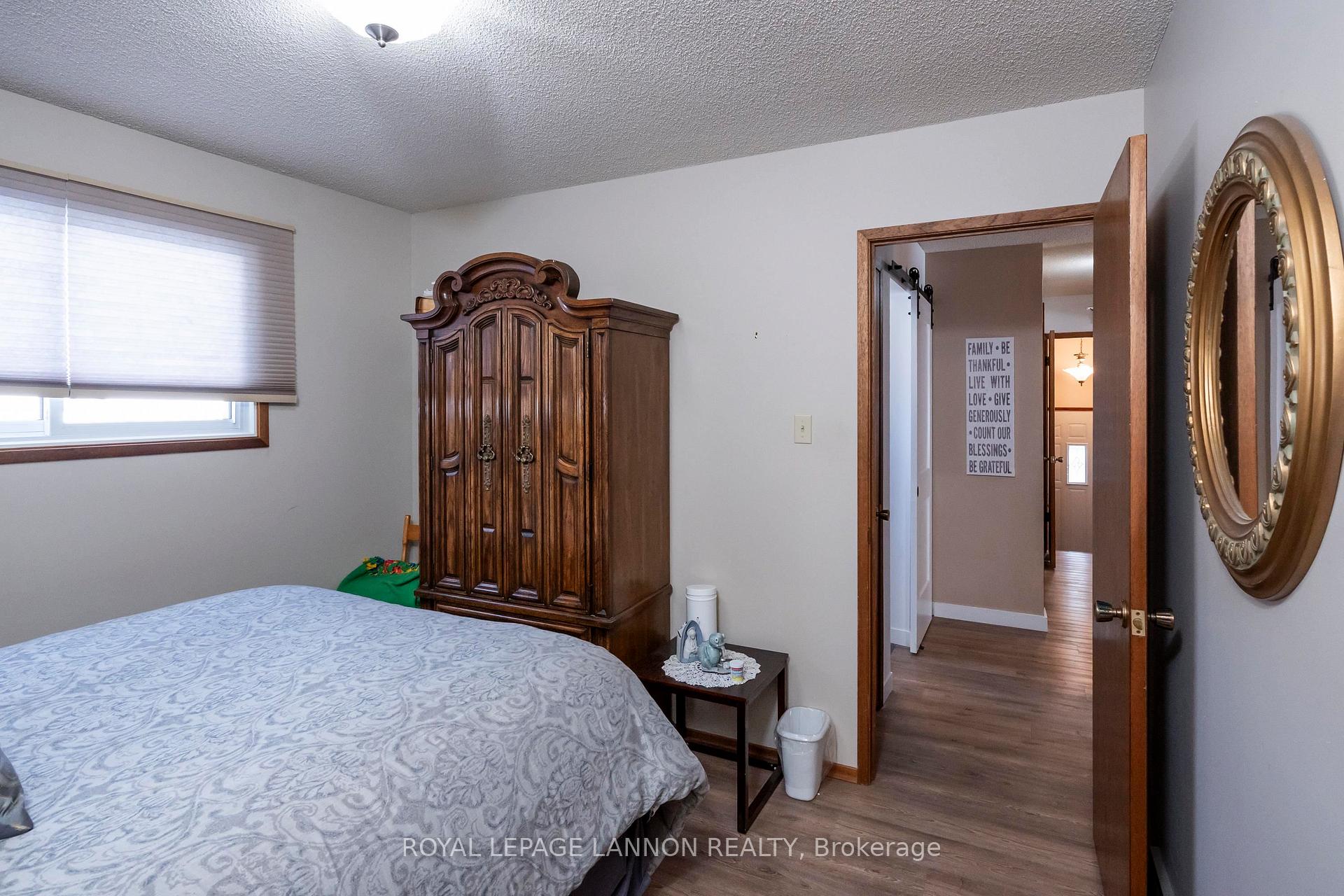 Photo 23 of 185 Fanshaw St., Thunder Bay, College Park — HOMEH