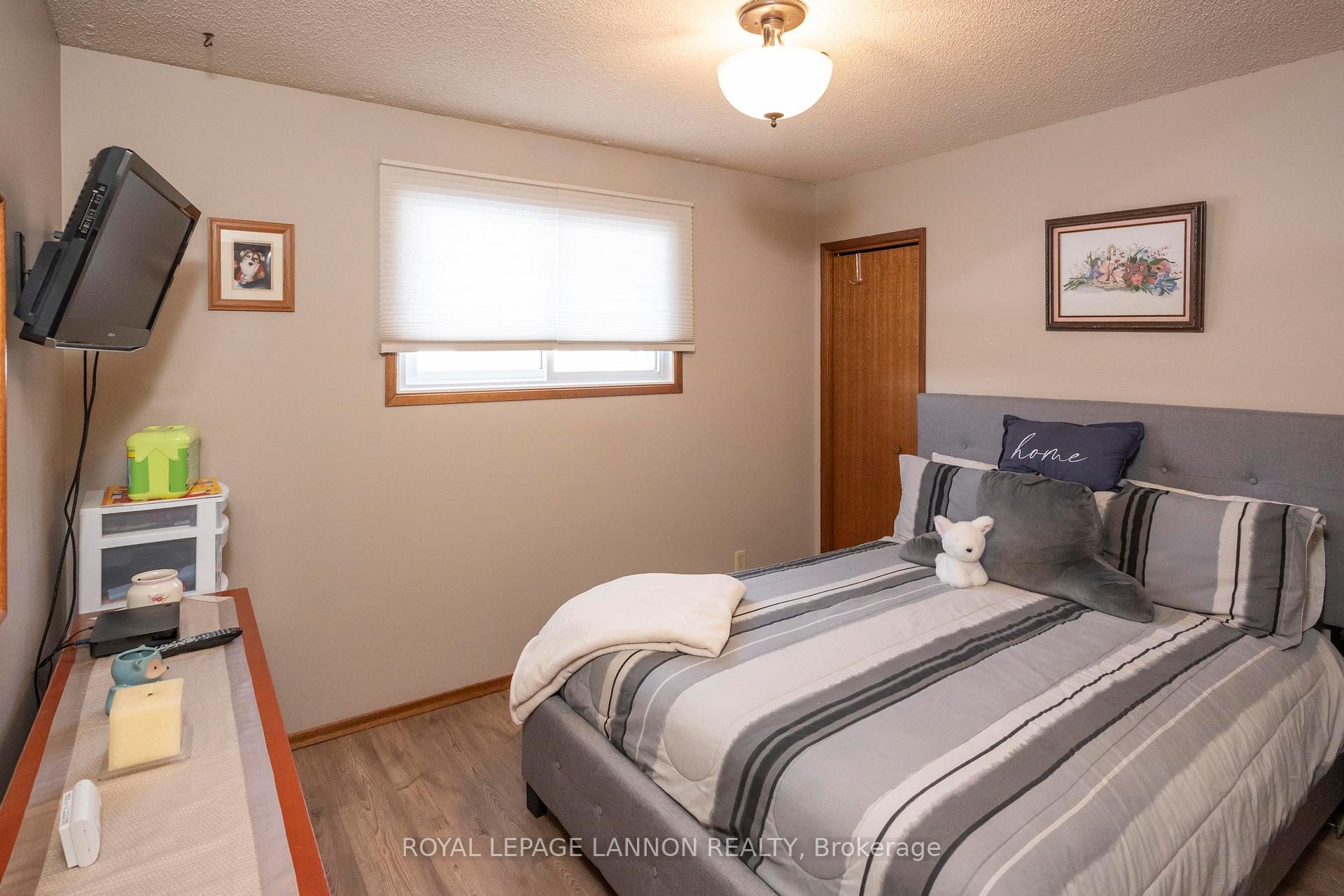 Photo 24 of 185 Fanshaw St., Thunder Bay, College Park — HOMEH
