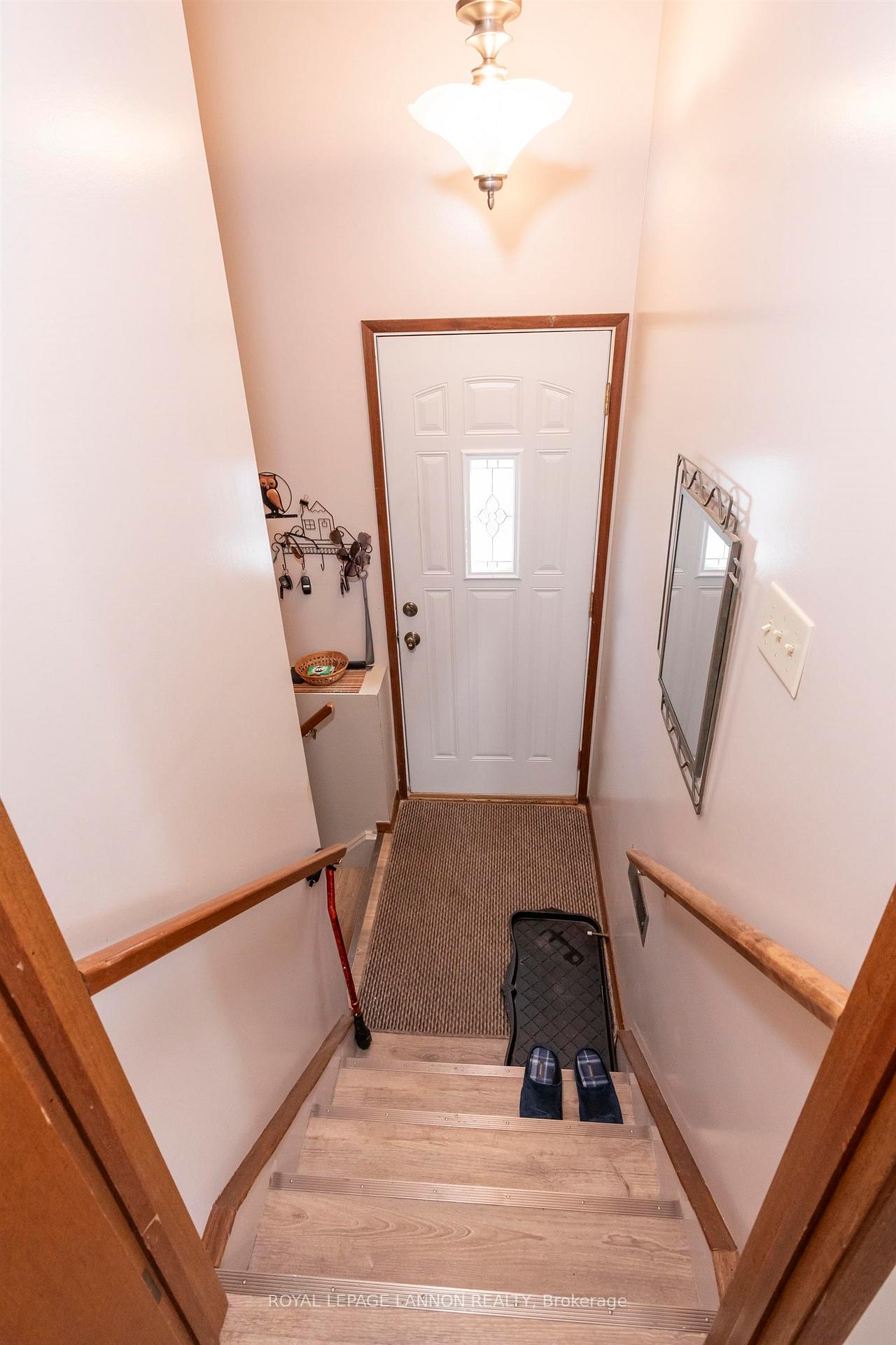 Photo 34 of 185 Fanshaw St., Thunder Bay, College Park — HOMEH