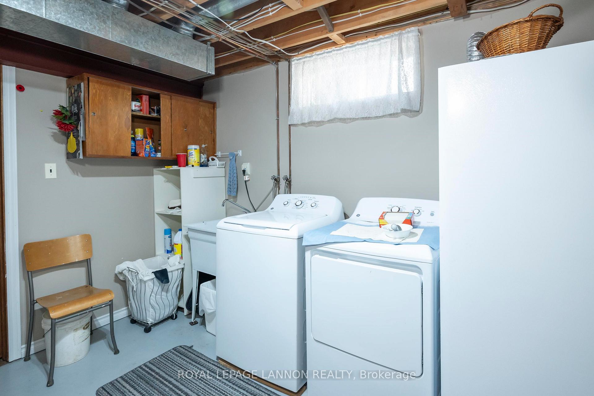 Photo 38 of 185 Fanshaw St., Thunder Bay, College Park — HOMEH