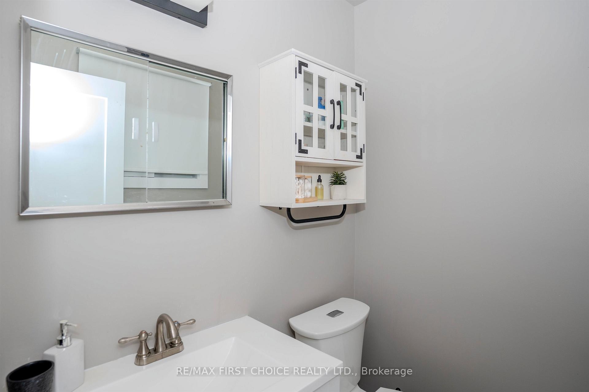 Photo 16 of 232 Downing Street, Thunder Bay, Dawson Heights — HOMEH