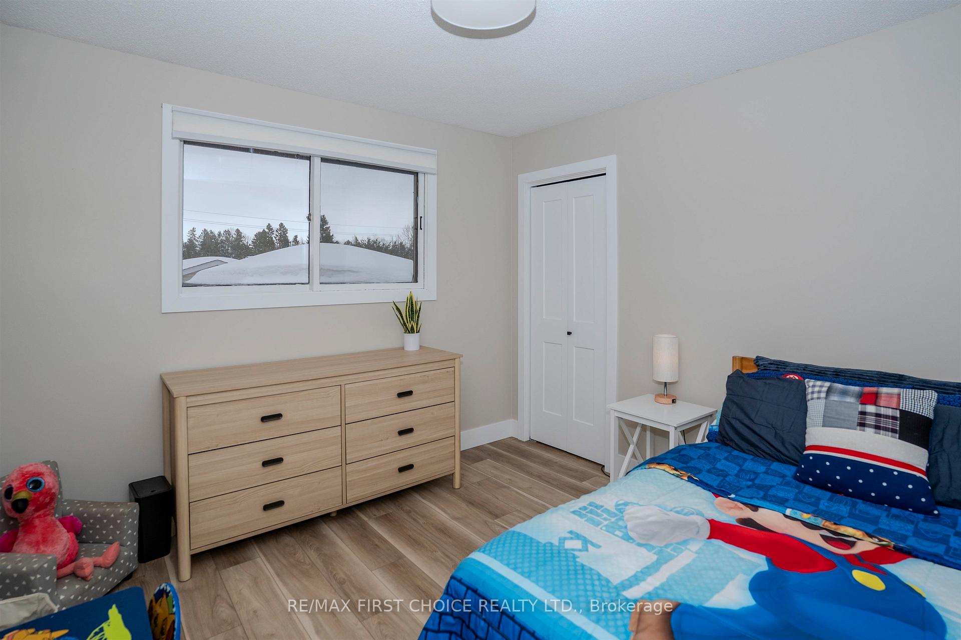 Photo 17 of 232 Downing Street, Thunder Bay, Dawson Heights — HOMEH