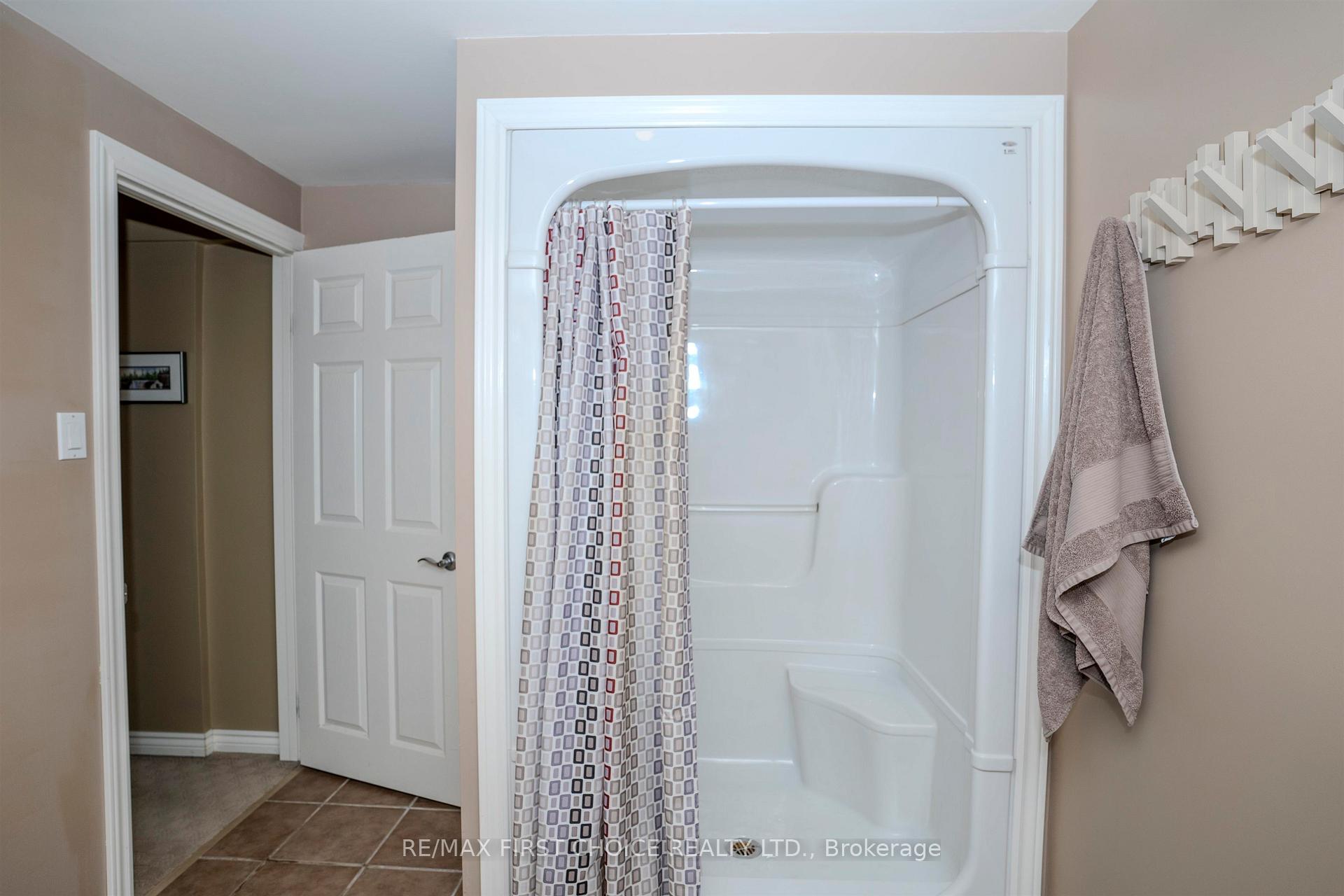 Photo 25 of 232 Downing Street, Thunder Bay, Dawson Heights — HOMEH