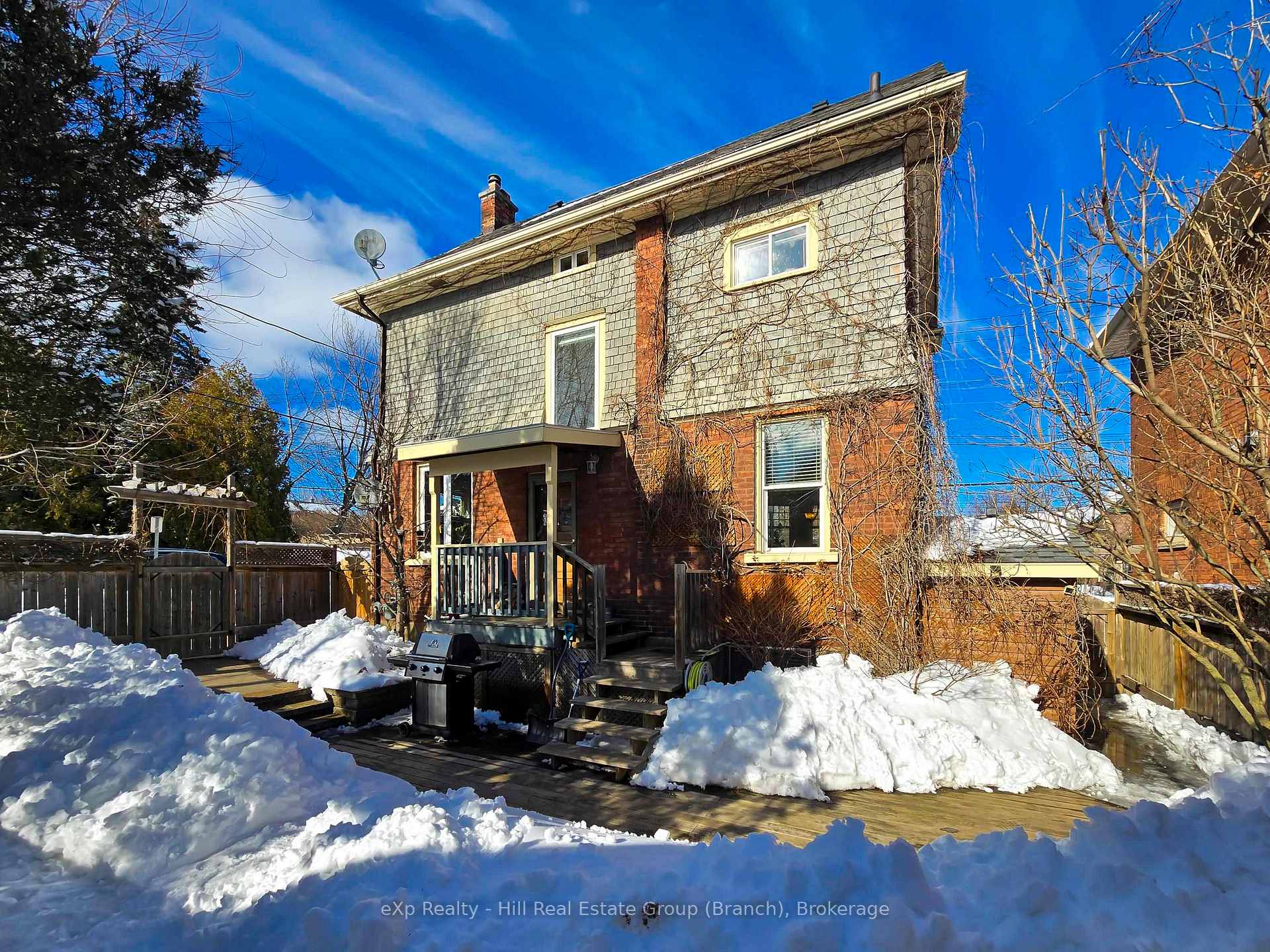 Photo 5 of 385 Van Norman Street, Thunder Bay, College Heights — HOMEH