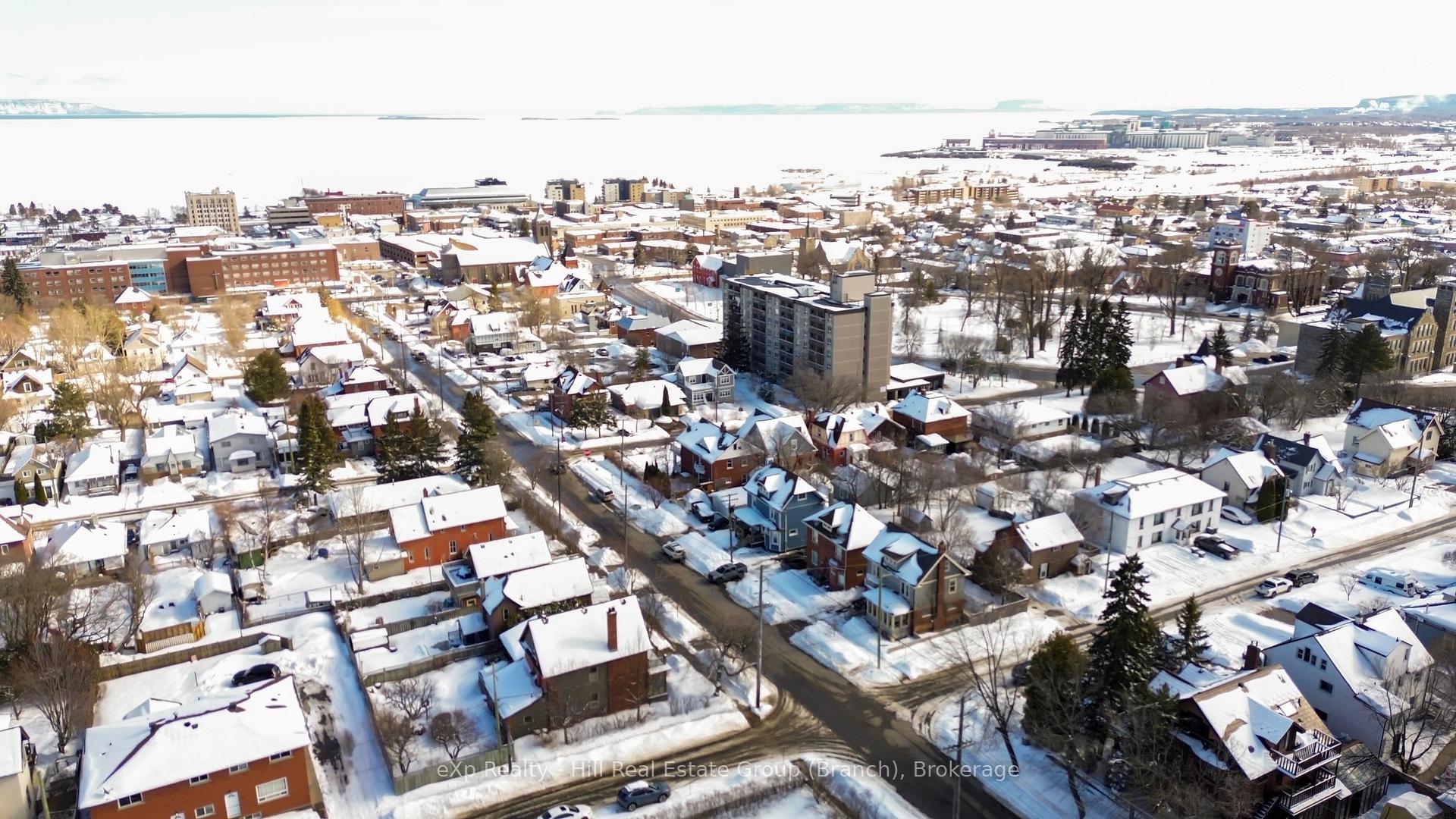 Photo 44 of 385 Van Norman Street, Thunder Bay, College Heights — HOMEH