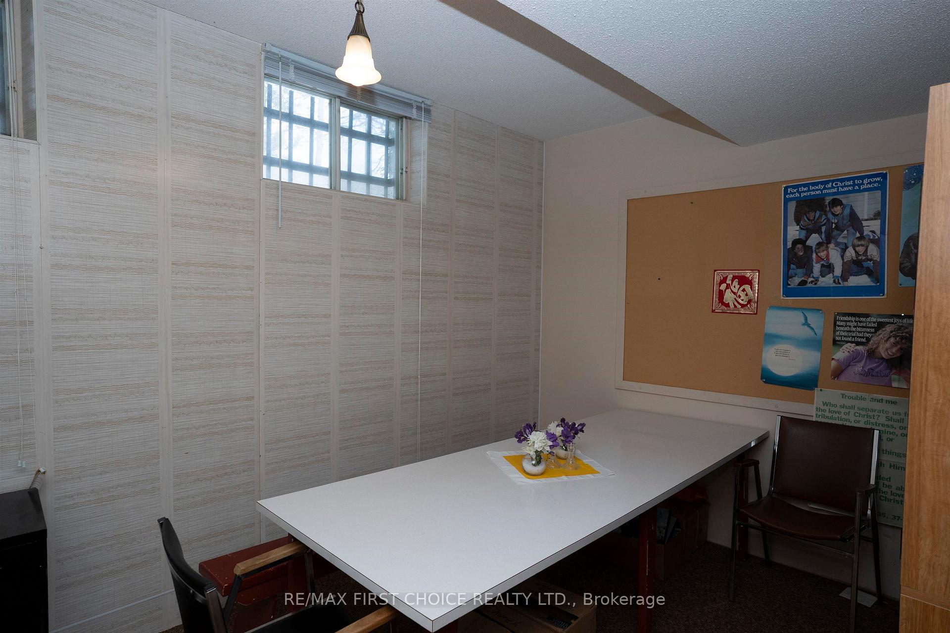 Photo 21 of 647 John Street, Thunder Bay, West End — HOMEH