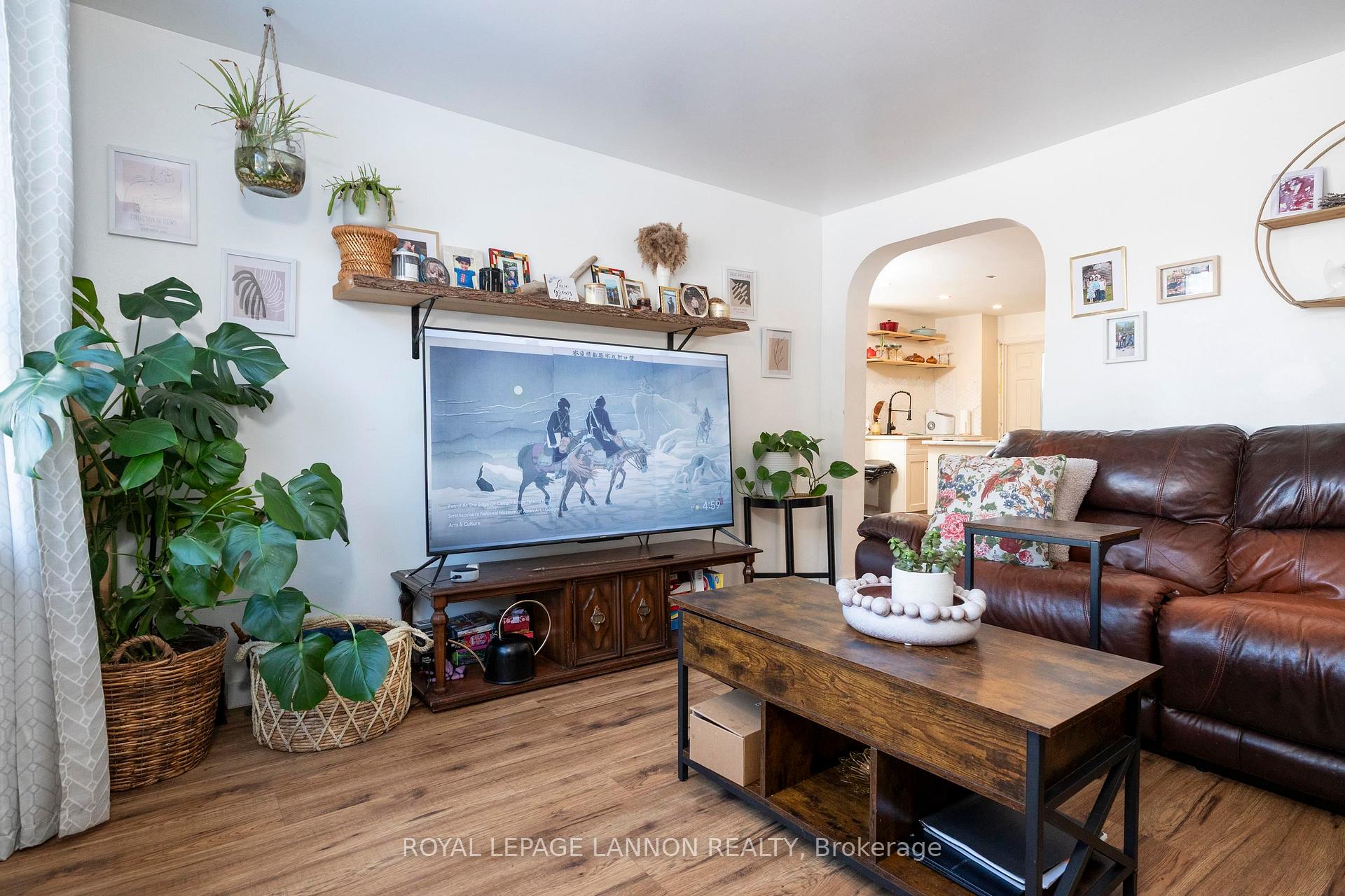 Photo 7 of 415 Archibald Street S, Thunder Bay, Hyde Park — HOMEH