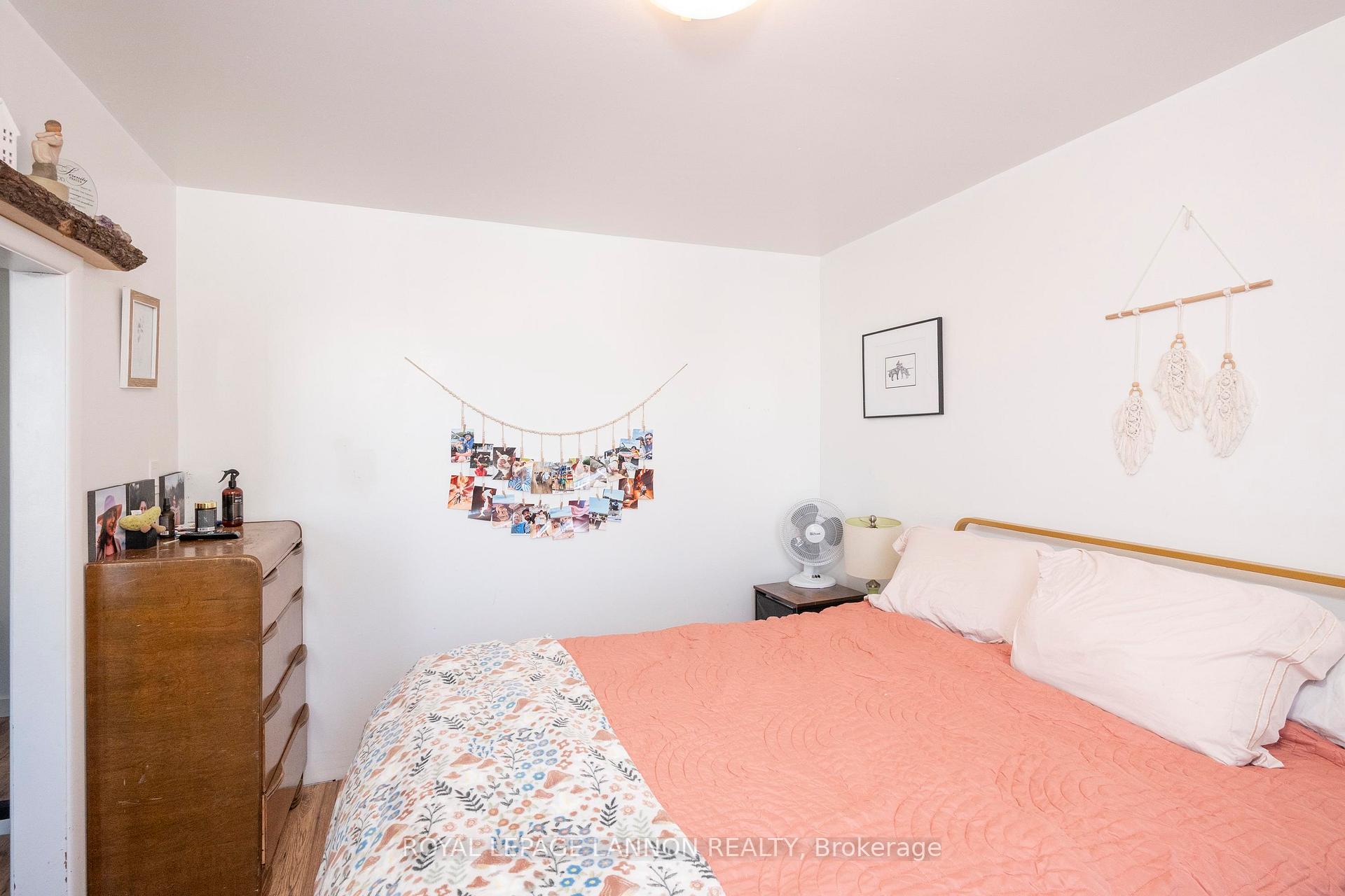 Photo 17 of 415 Archibald Street S, Thunder Bay, Hyde Park — HOMEH