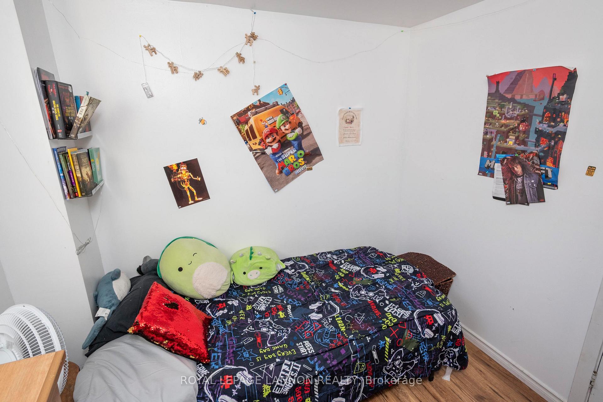 Photo 23 of 415 Archibald Street S, Thunder Bay, Hyde Park — HOMEH