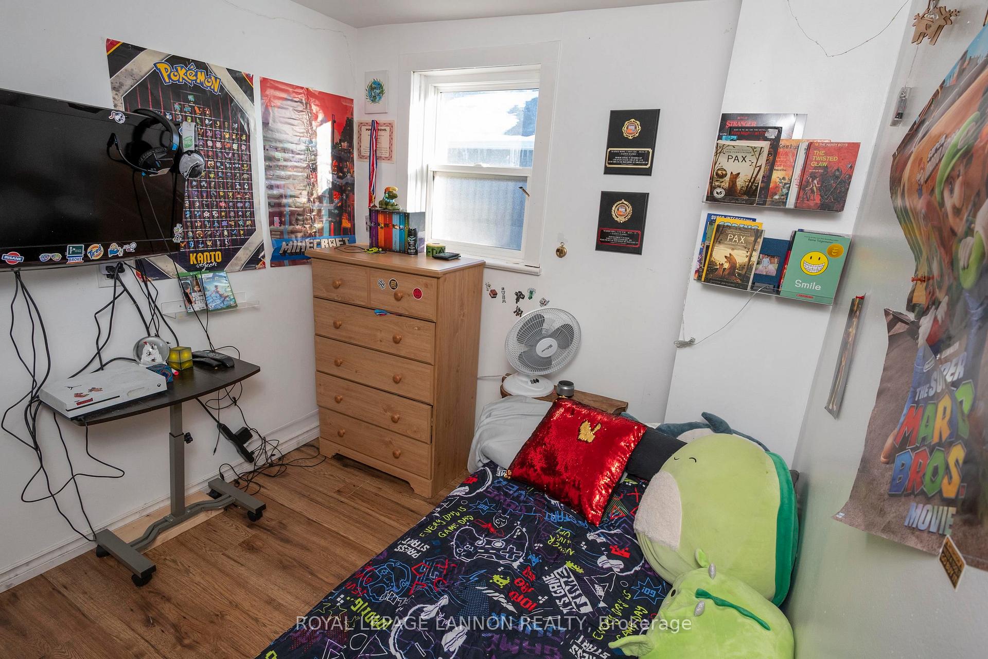 Photo 24 of 415 Archibald Street S, Thunder Bay, Hyde Park — HOMEH