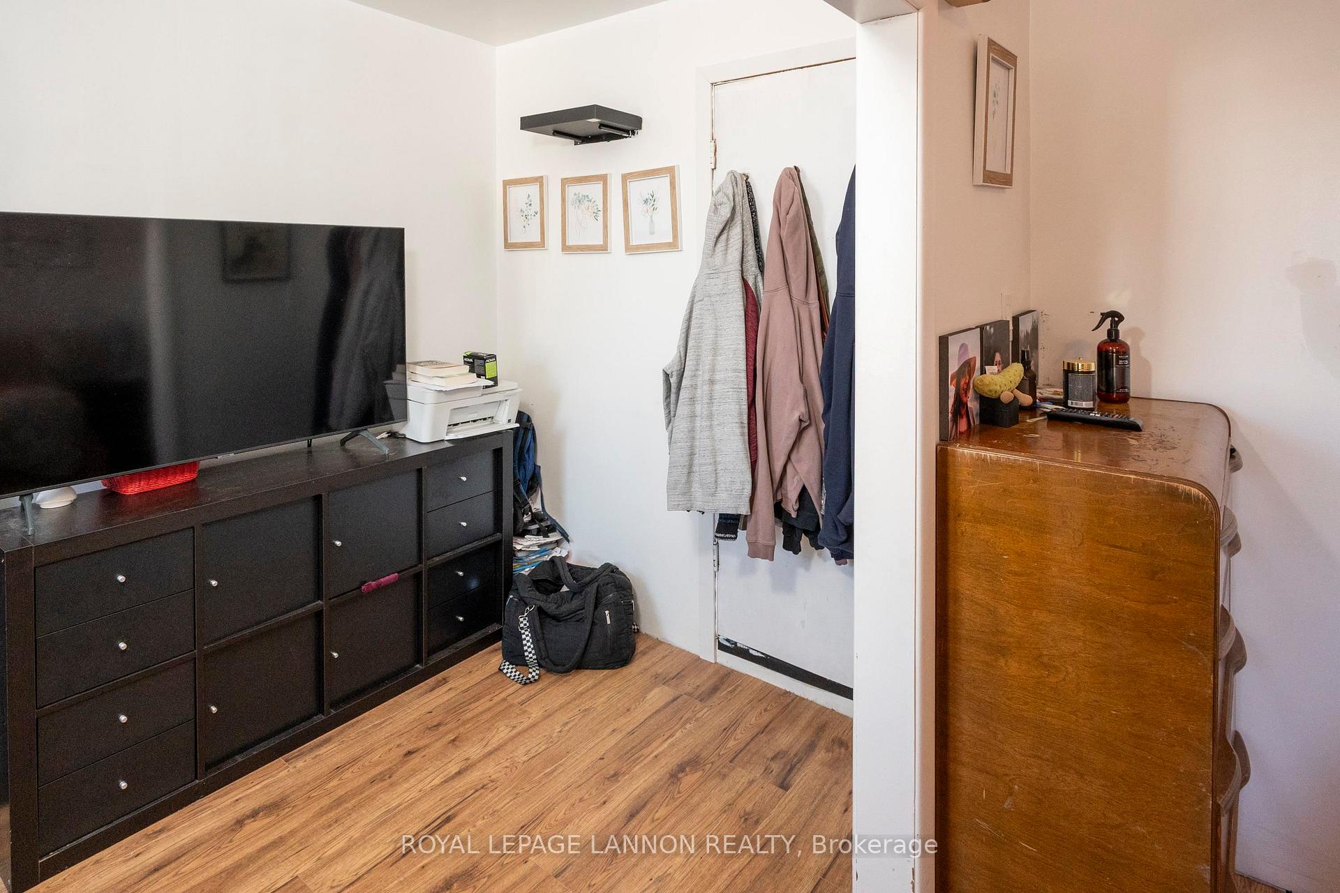 Photo 25 of 415 Archibald Street S, Thunder Bay, Hyde Park — HOMEH