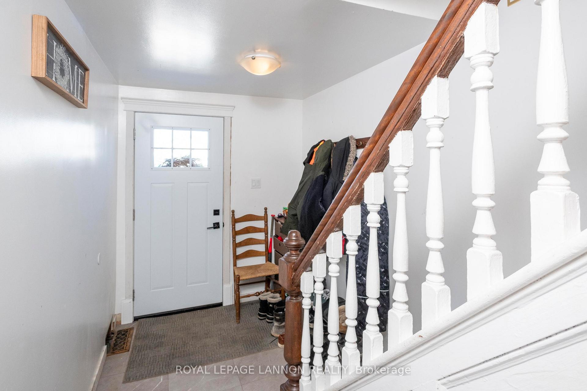 Photo 35 of 415 Archibald Street S, Thunder Bay, Hyde Park — HOMEH