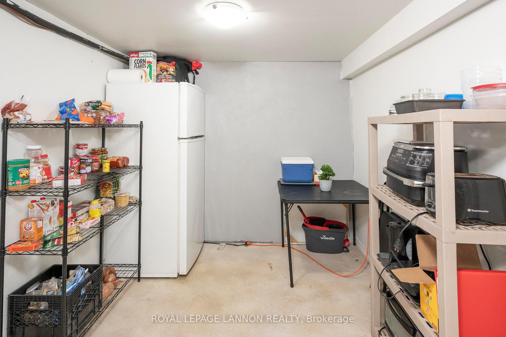 Photo 36 of 415 Archibald Street S, Thunder Bay, Hyde Park — HOMEH