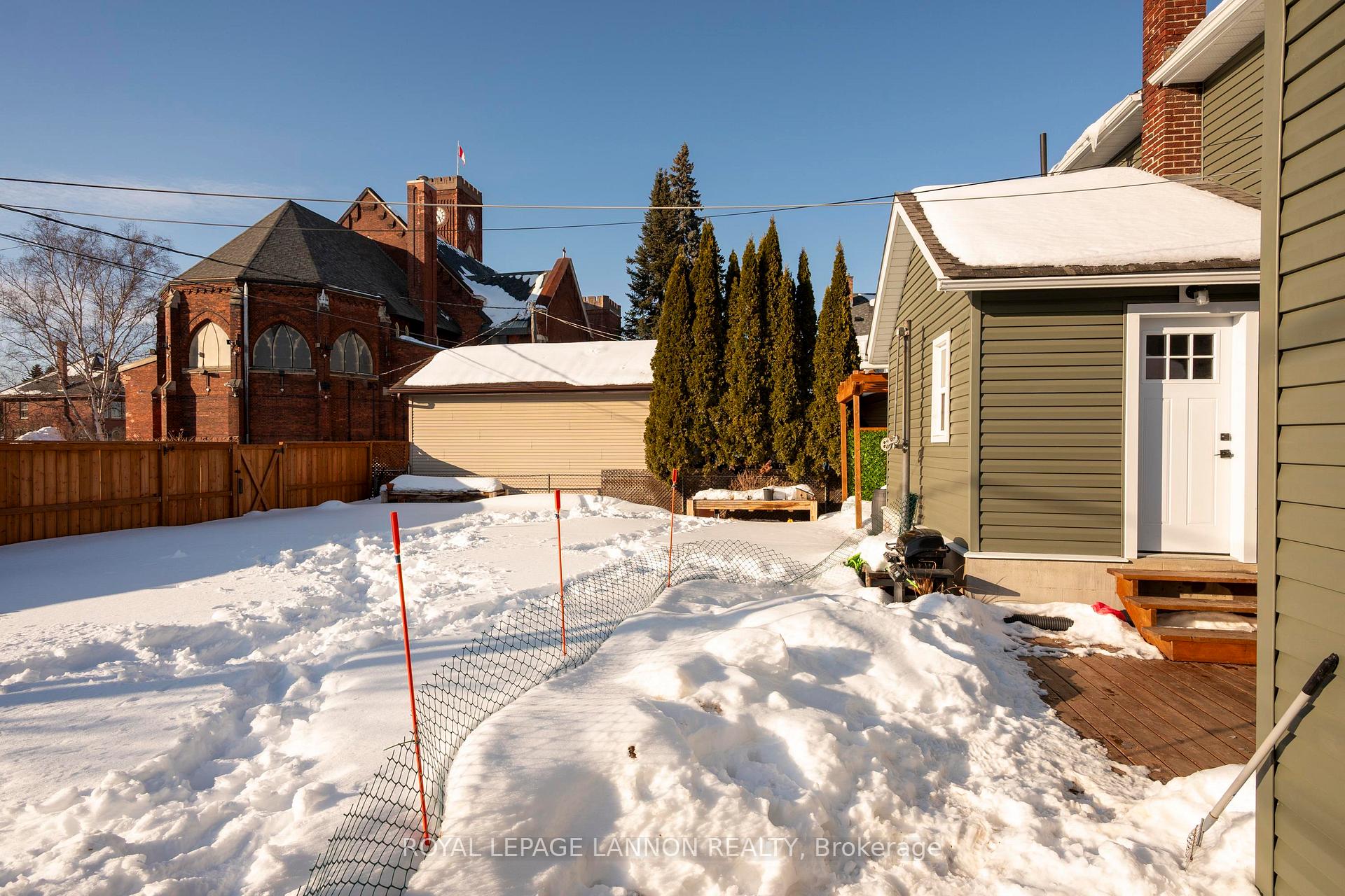 Photo 44 of 415 Archibald Street S, Thunder Bay, Hyde Park — HOMEH