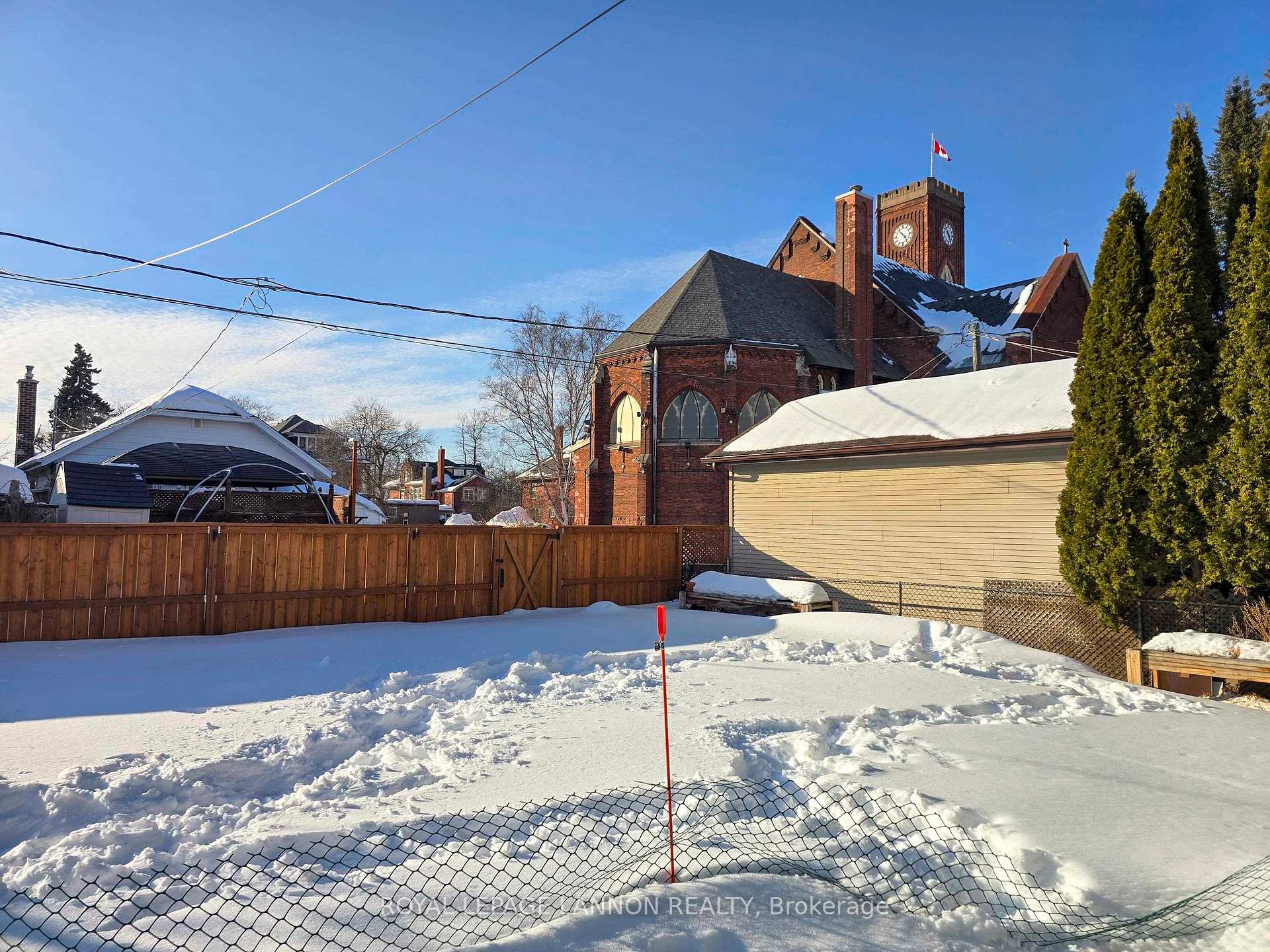 Photo 45 of 415 Archibald Street S, Thunder Bay, Hyde Park — HOMEH