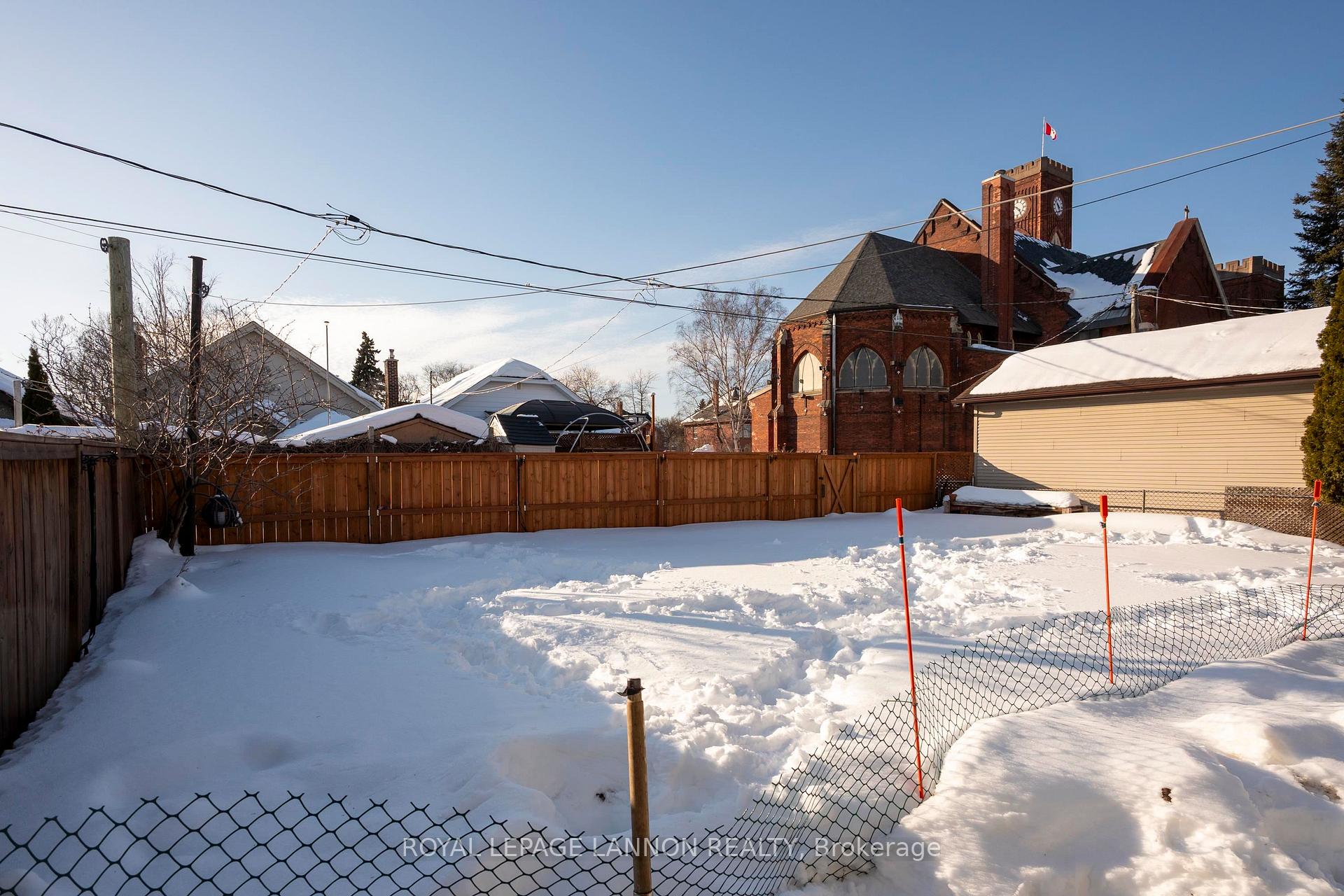 Photo 47 of 415 Archibald Street S, Thunder Bay, Hyde Park — HOMEH