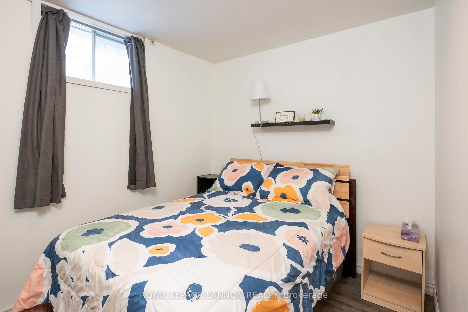Photo 28 of 131 Carl Avenue, Thunder Bay, John Street North — HOMEH