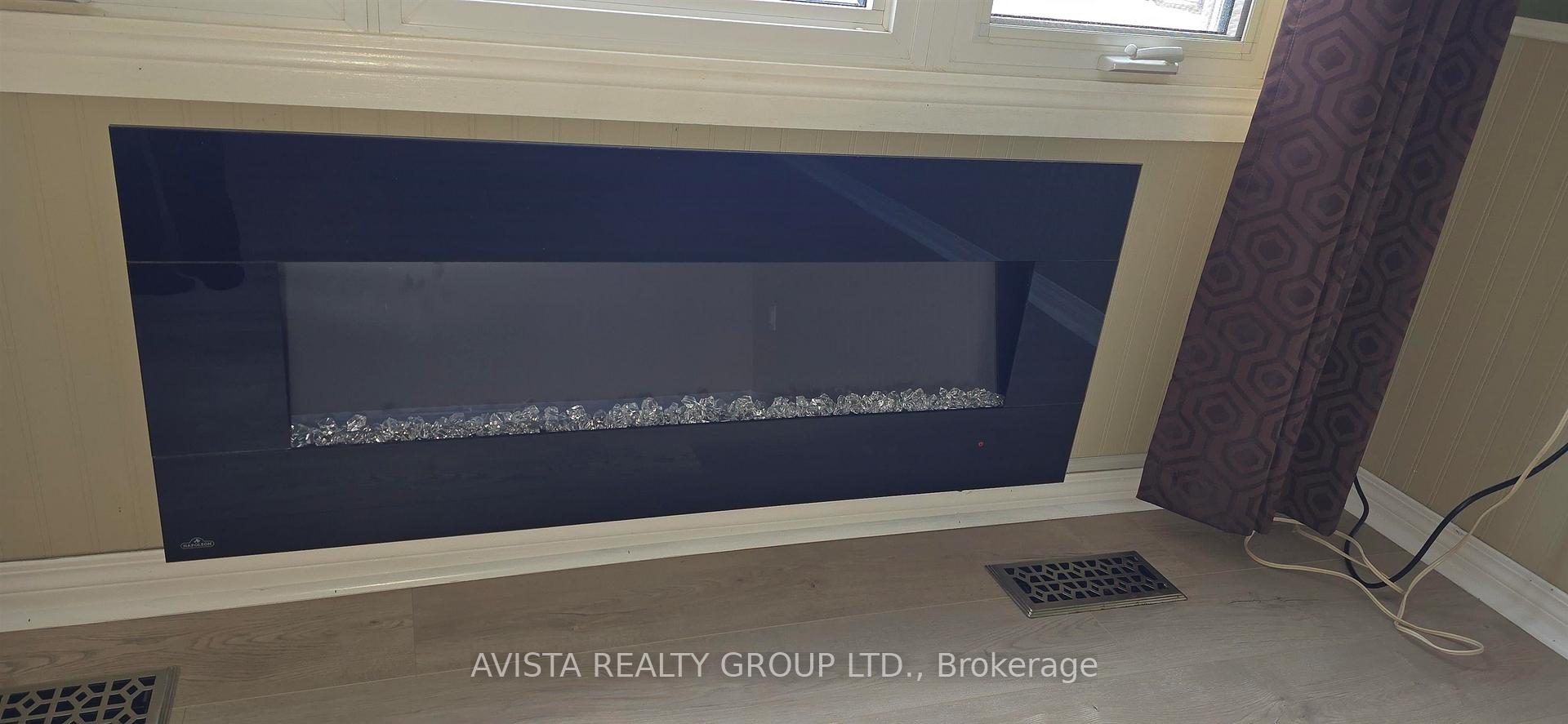 Photo 5 of 211 McCulloch St, Thunder Bay, Court / Cumberland — HOMEH