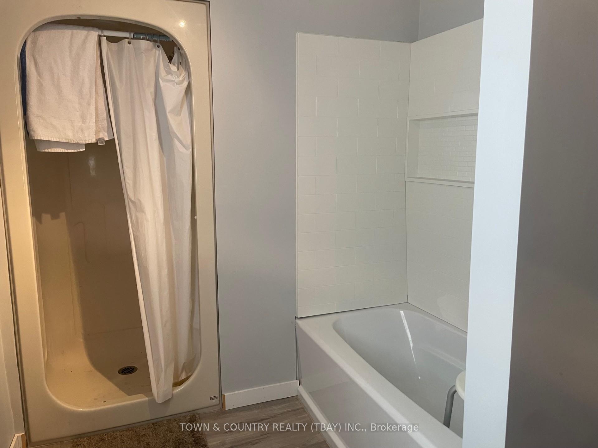 Photo 8 of 229 Villa Street, Thunder Bay, Court / Cumberland — HOMEH