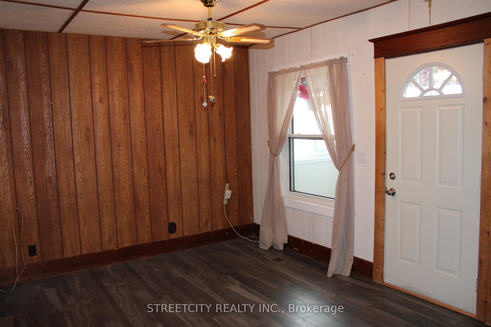 Photo 2 of 267 Brock St W, Thunder Bay, Westfort — HOMEH