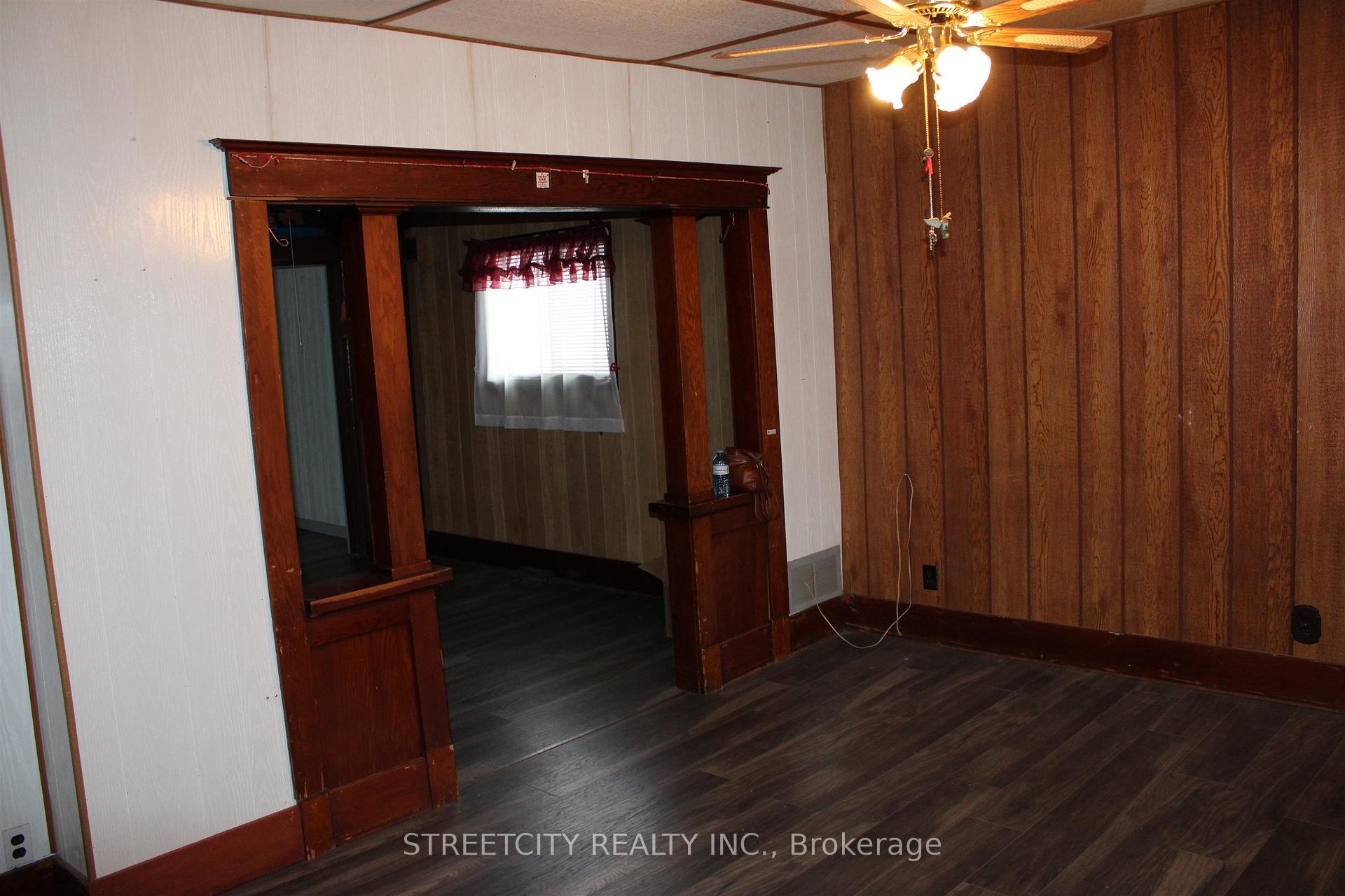 Photo 3 of 267 Brock St W, Thunder Bay, Westfort — HOMEH