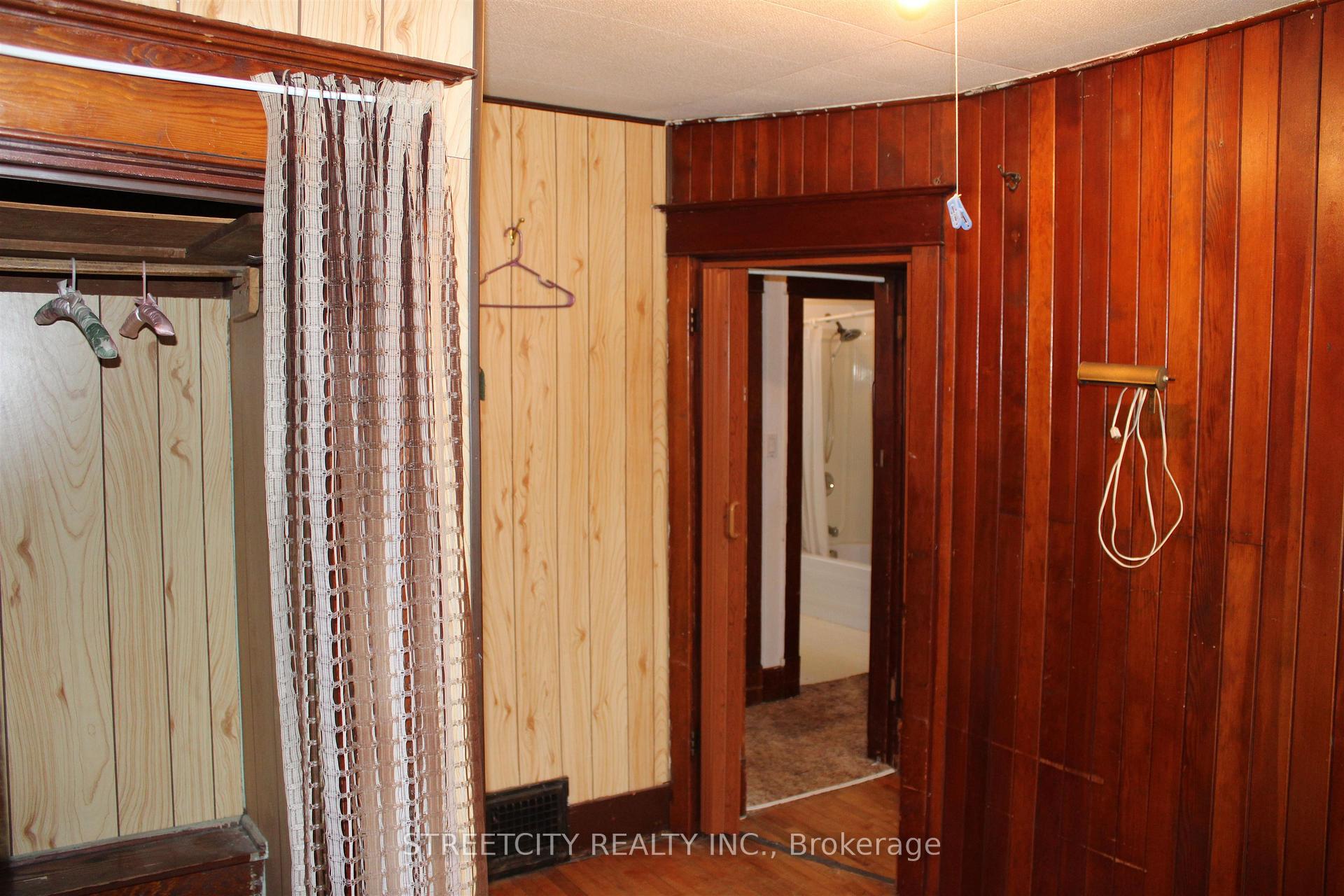 Photo 15 of 267 Brock St W, Thunder Bay, Westfort — HOMEH