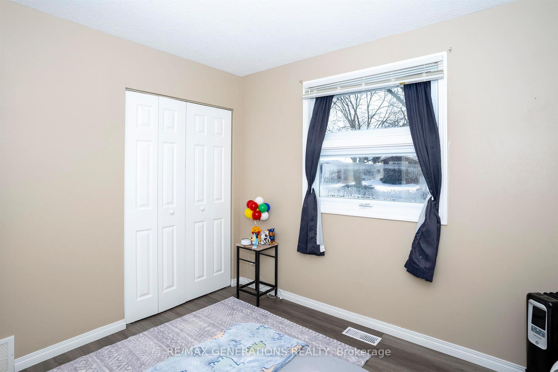 Photo 9 of 153 Fairbank Crescent, Thunder Bay, River Terrace — HOMEH