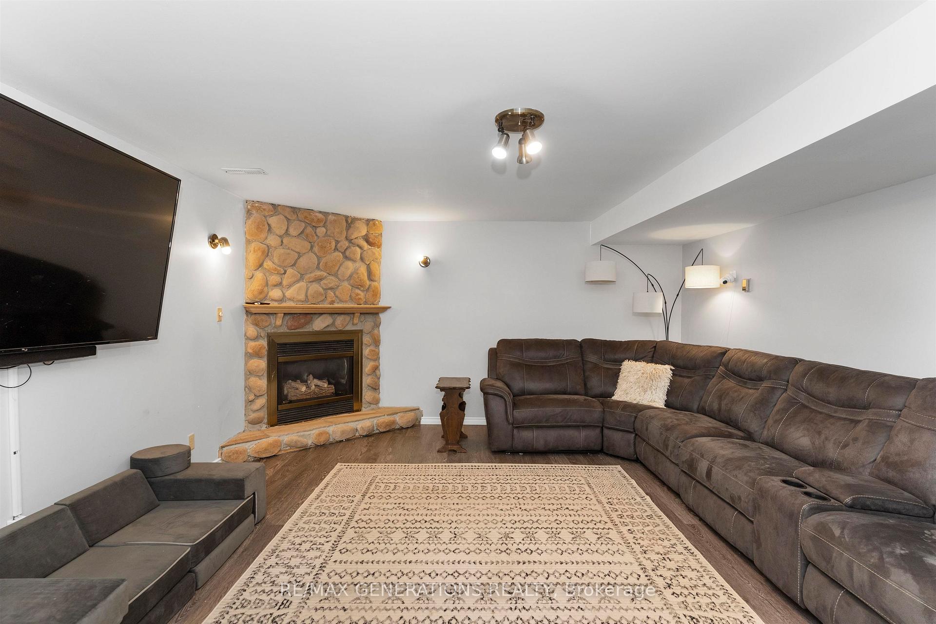 Photo 15 of 153 Fairbank Crescent, Thunder Bay, River Terrace — HOMEH