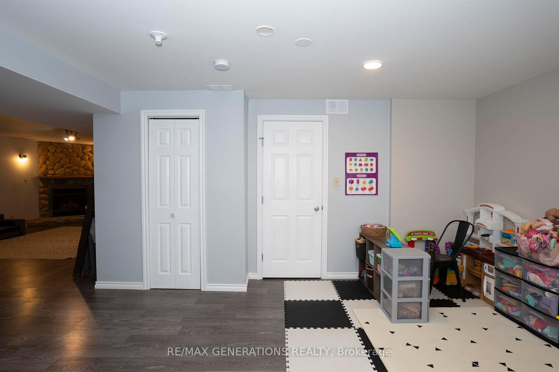 Photo 17 of 153 Fairbank Crescent, Thunder Bay, River Terrace — HOMEH