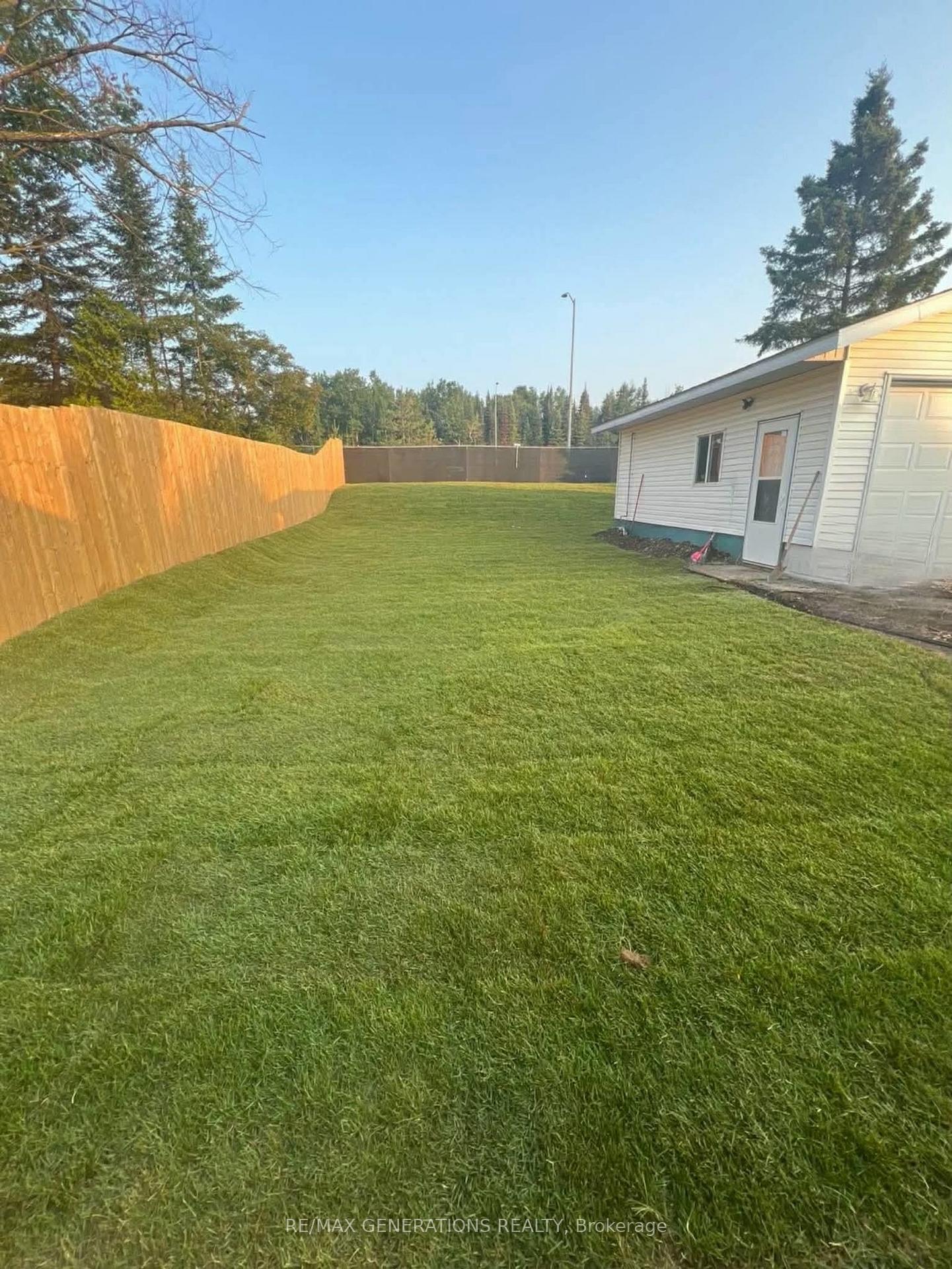 Photo 26 of 153 Fairbank Crescent, Thunder Bay, River Terrace — HOMEH