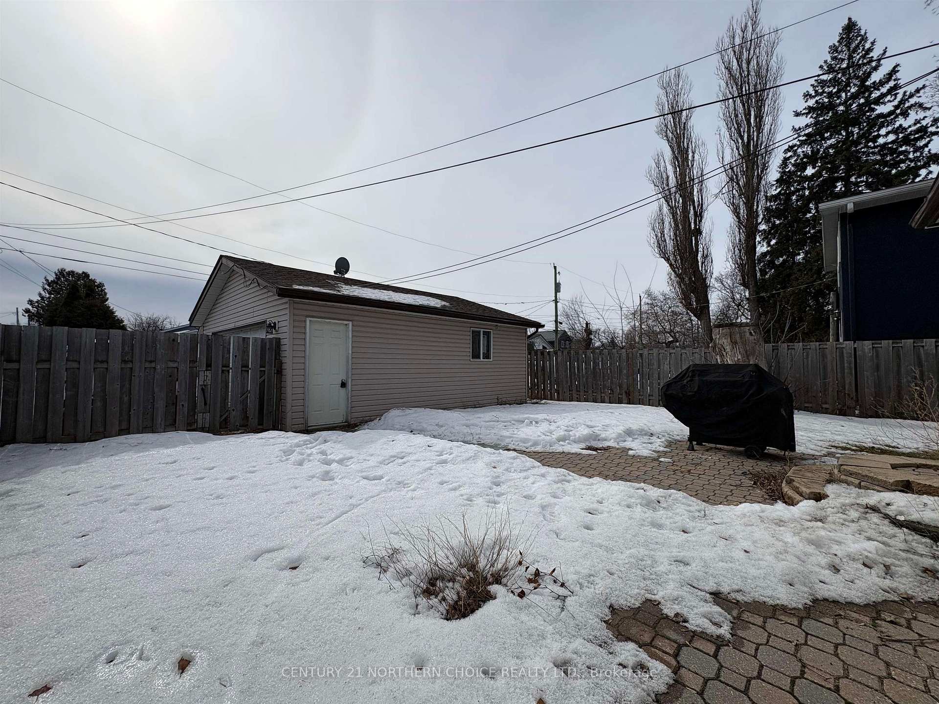 Photo 37 of 429 Second Street E, Fort Frances — HOMEH