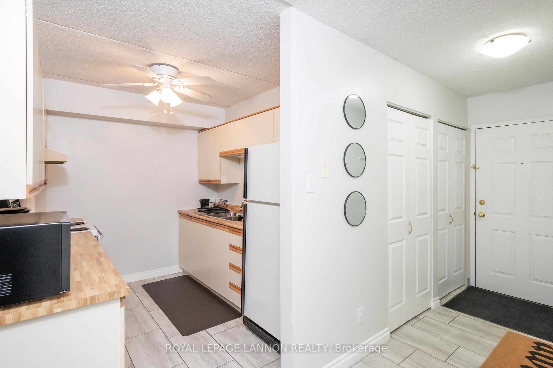 Photo 8 of Unit #304, 1703 Victoria Avenue E, Thunder Bay, McKeller Park — HOMEH