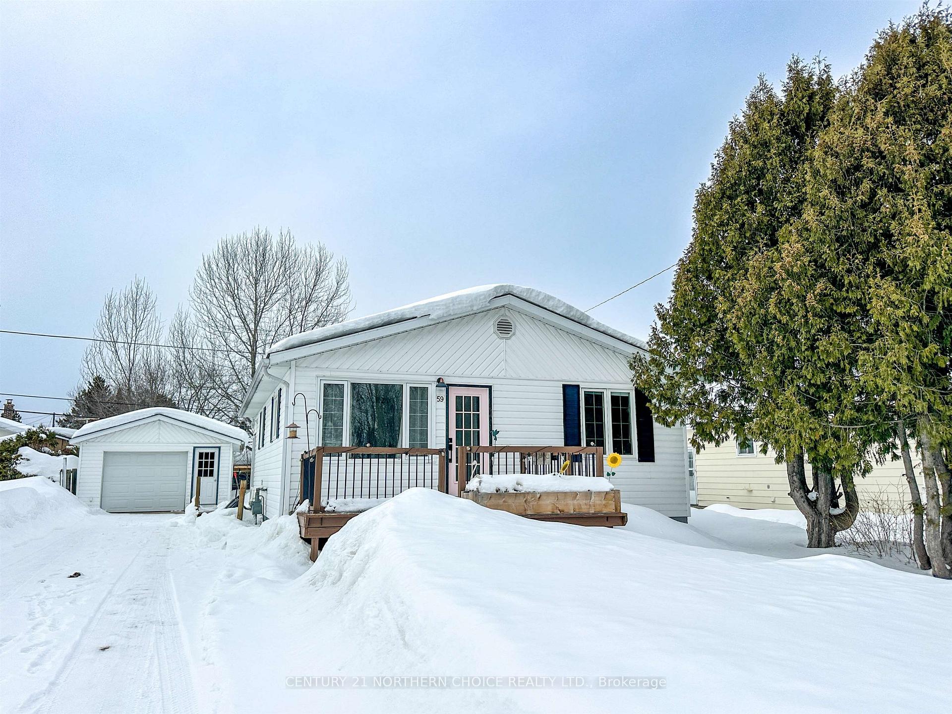 Photo 3 of 59 Detta Road, Red Lake — HOMEH