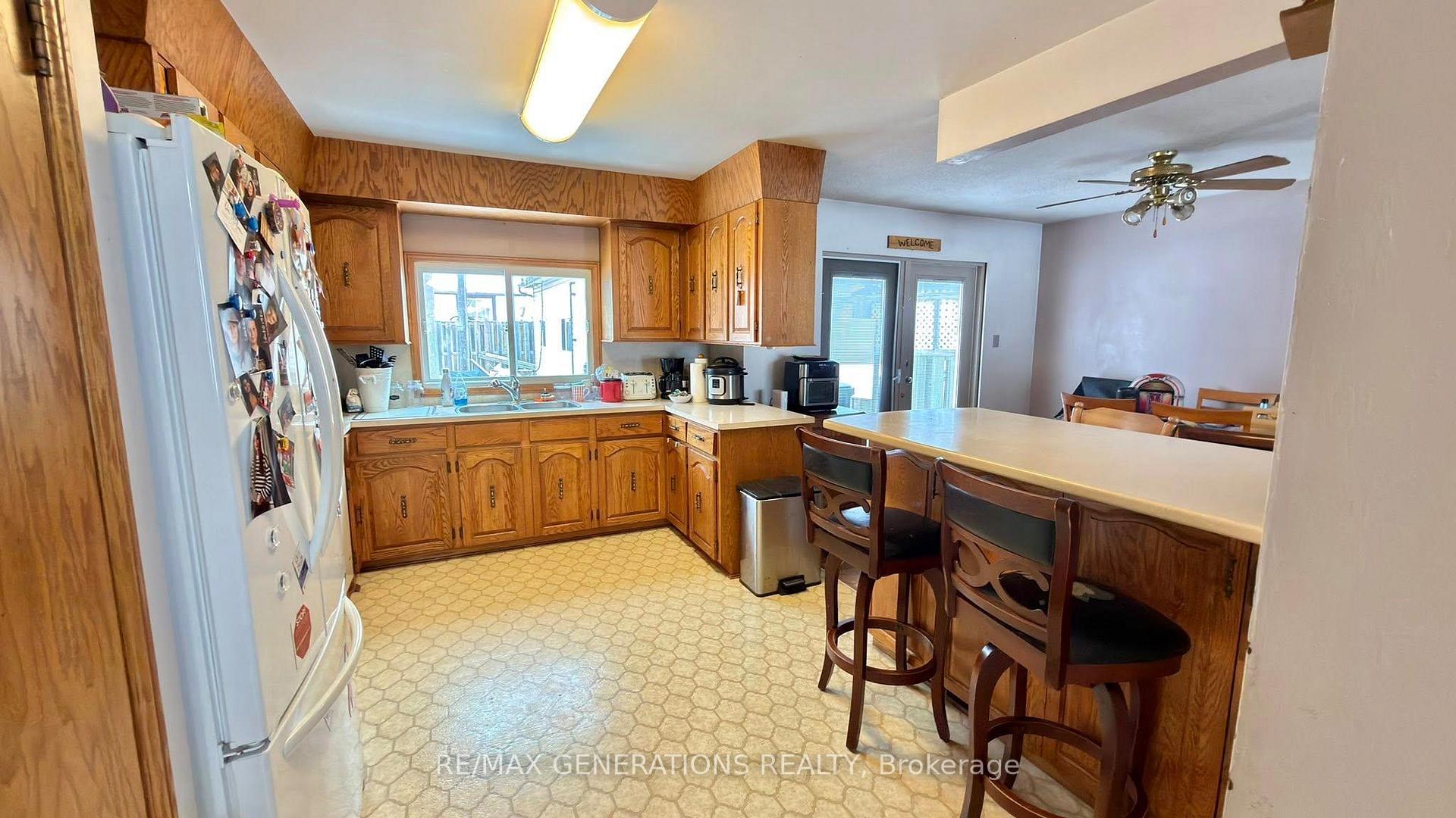 Photo 6 of 173 Hemlock Place, Thunder Bay, Northwood Park — HOMEH