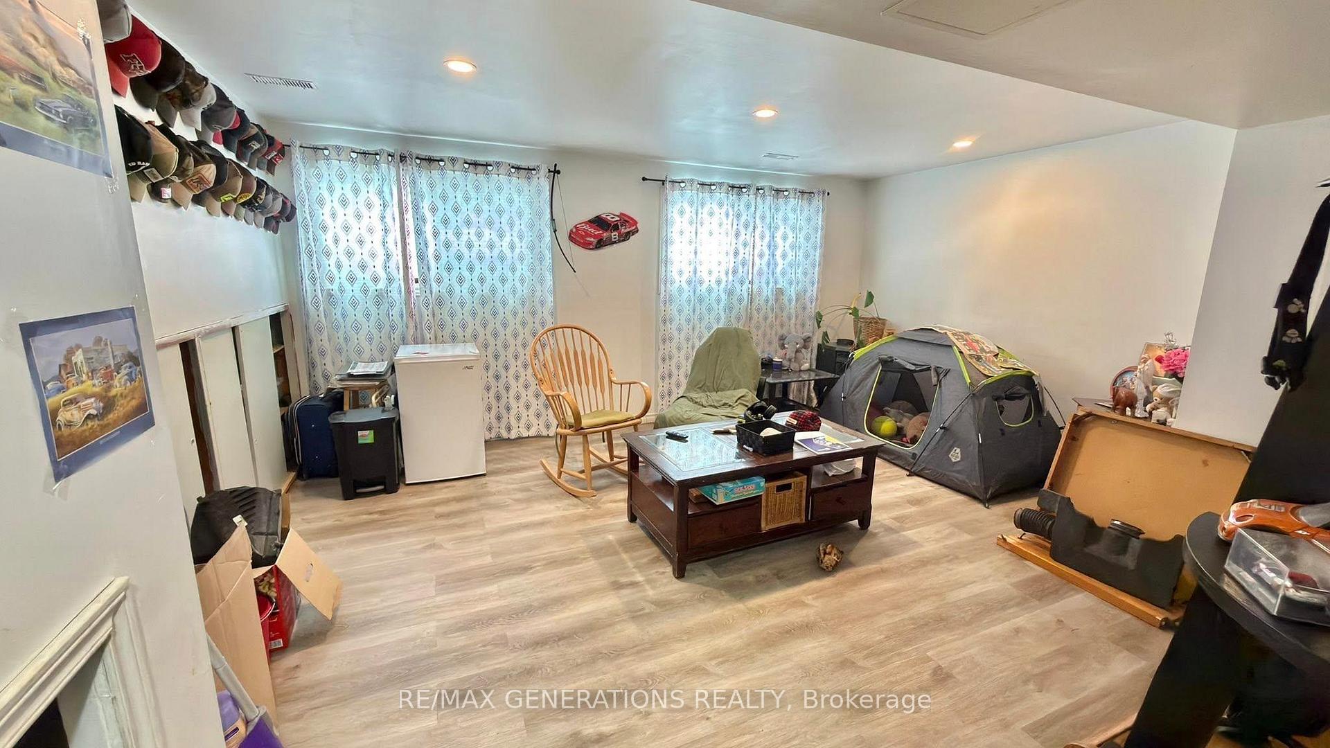 Photo 18 of 173 Hemlock Place, Thunder Bay, Northwood Park — HOMEH