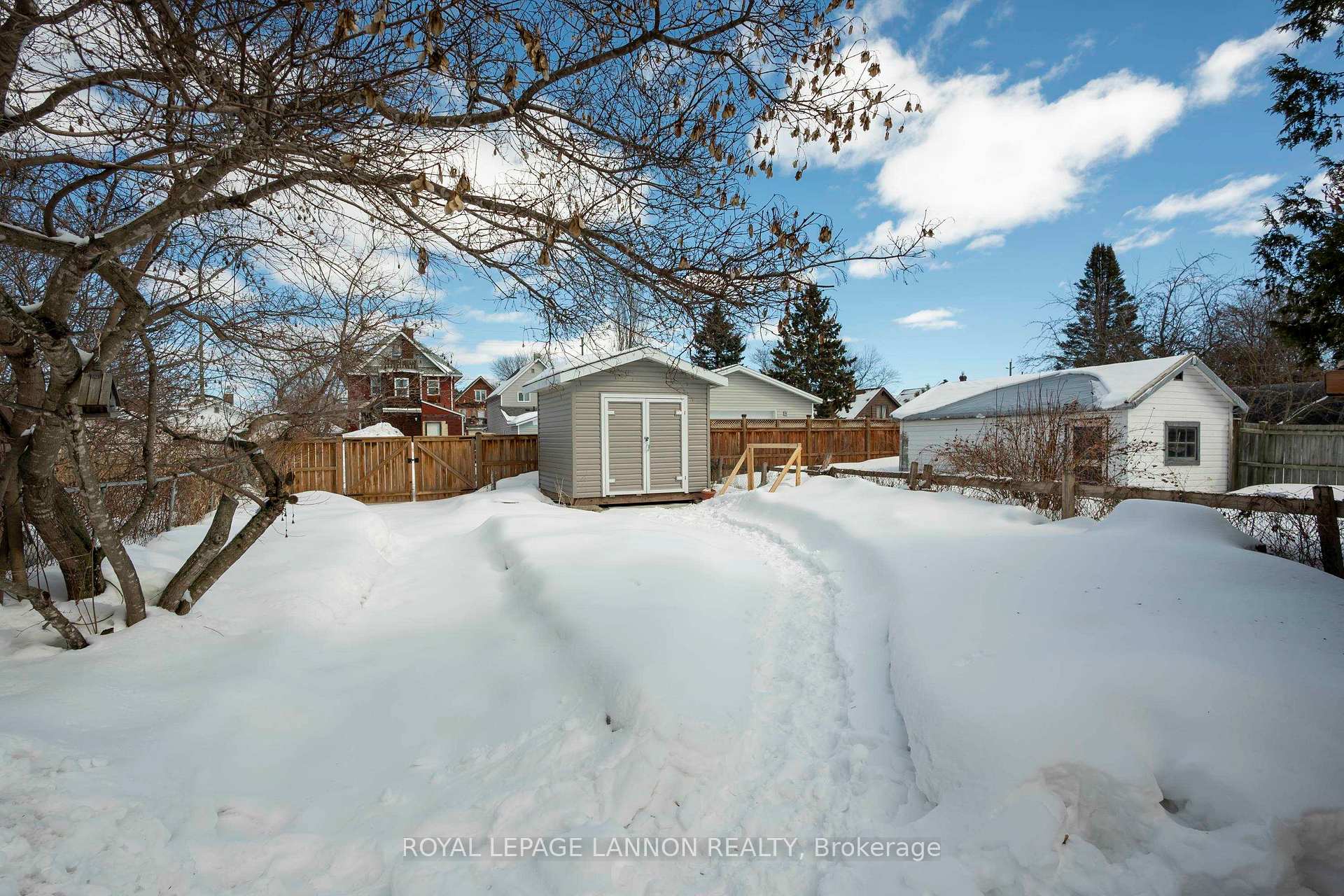 Photo 47 of 244 Van Horne St., Thunder Bay, Court / Cumberland — HOMEH