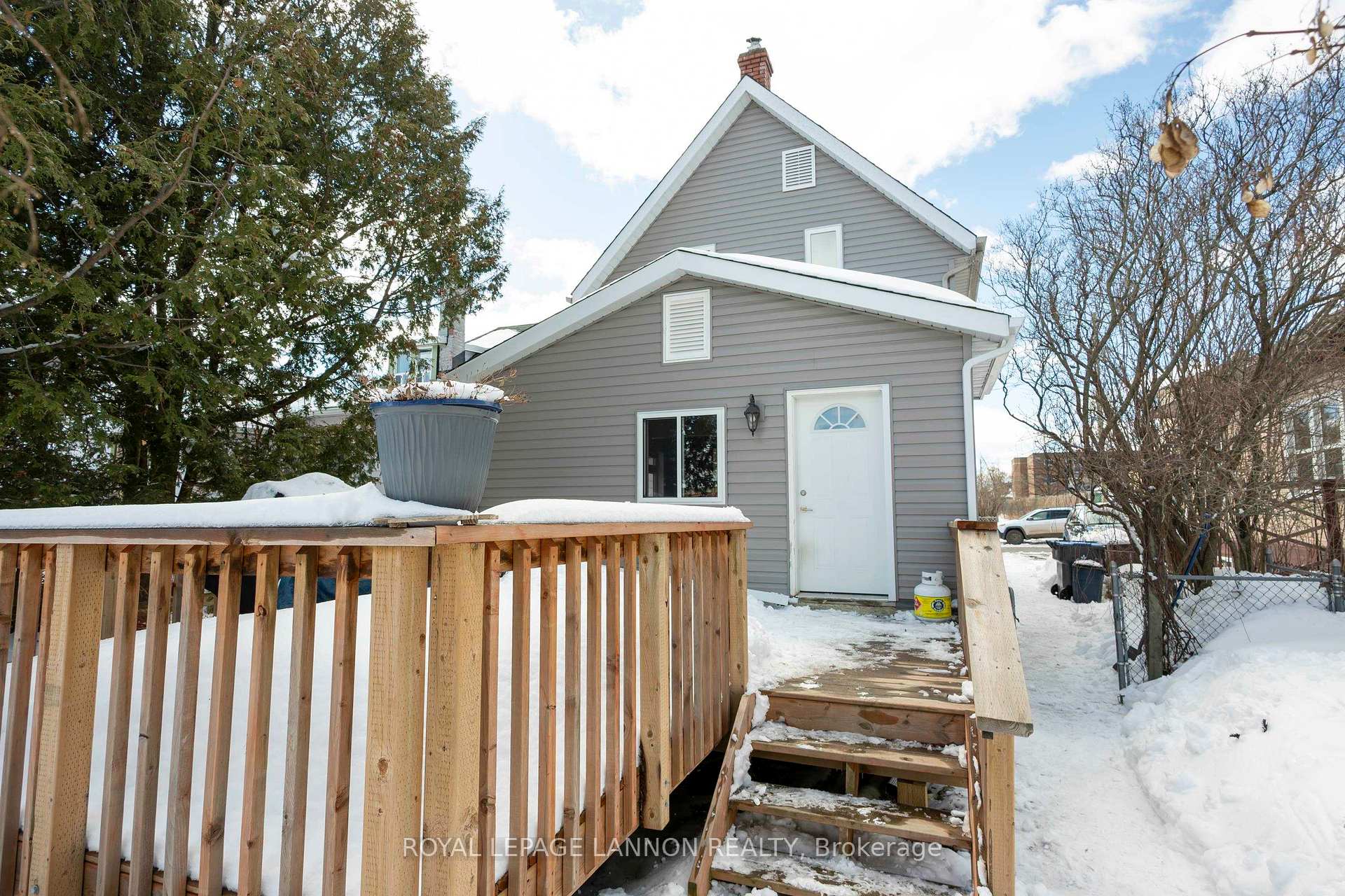 Photo 50 of 244 Van Horne St., Thunder Bay, Court / Cumberland — HOMEH