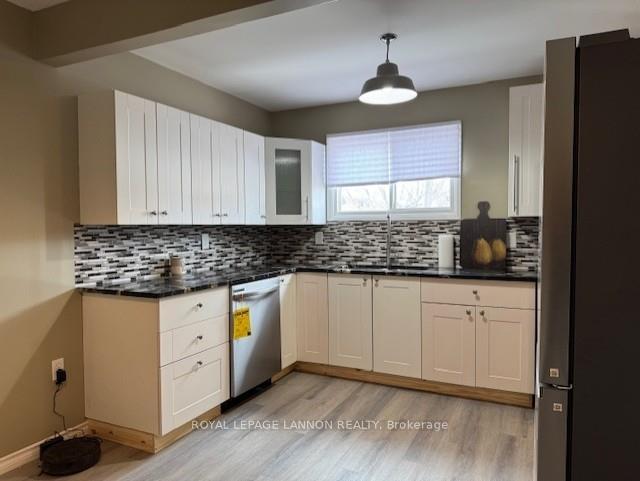 Photo 10 of 429 Brant Street, Thunder Bay, County Park — HOMEH
