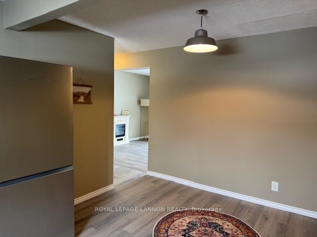 Photo 13 of 429 Brant Street, Thunder Bay, County Park — HOMEH