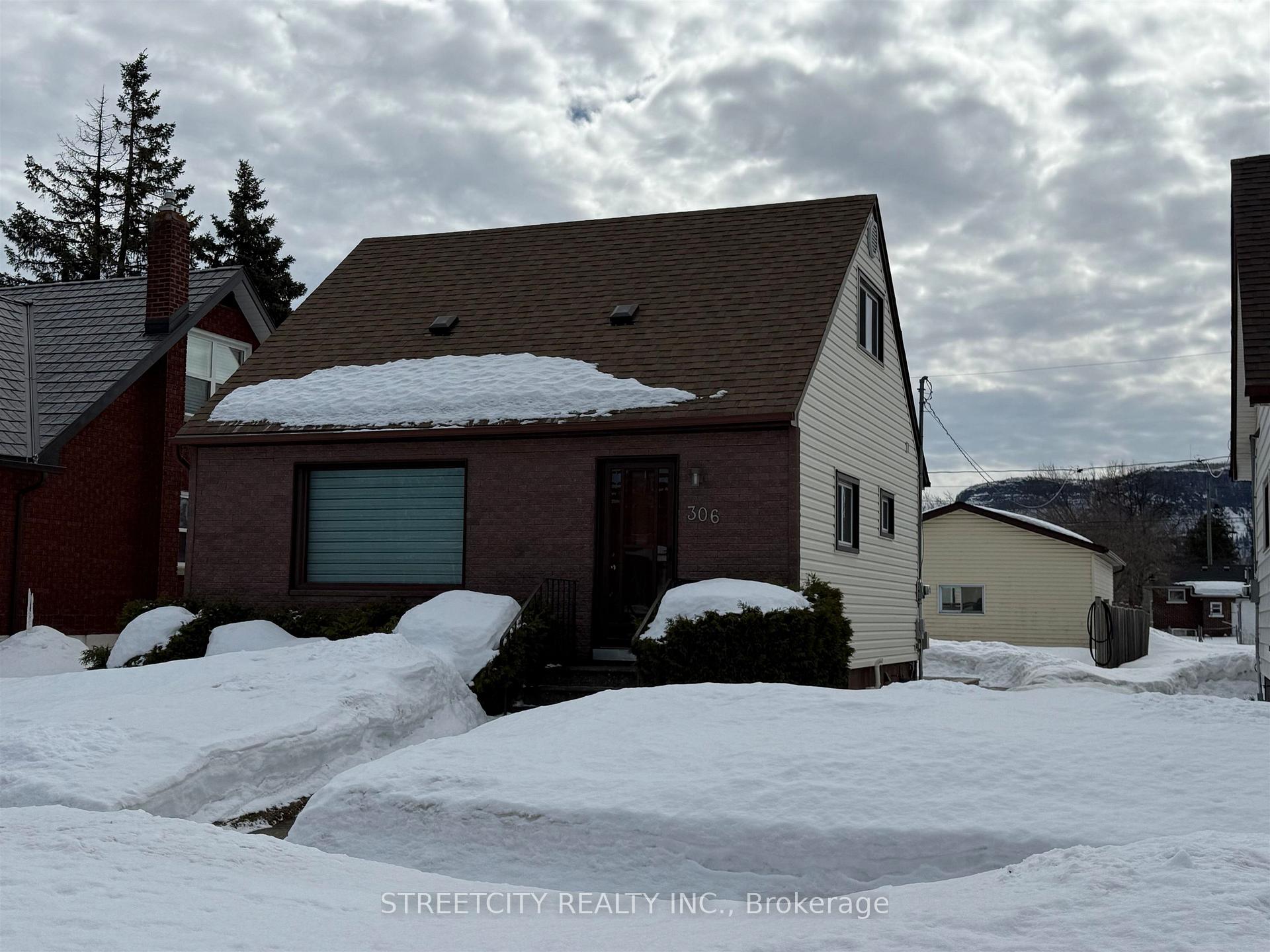 Front of 306 Christina St W