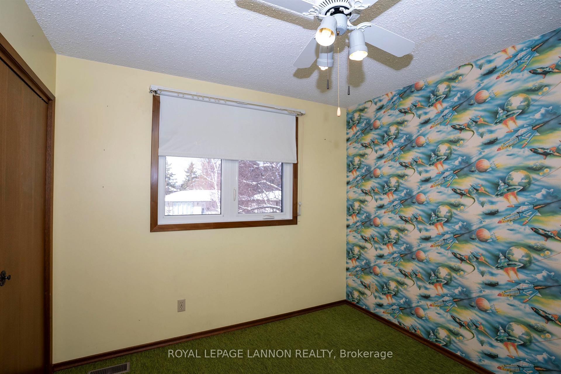 Photo 15 of 675 Thornloe Drive, Thunder Bay, Northwood Park — HOMEH