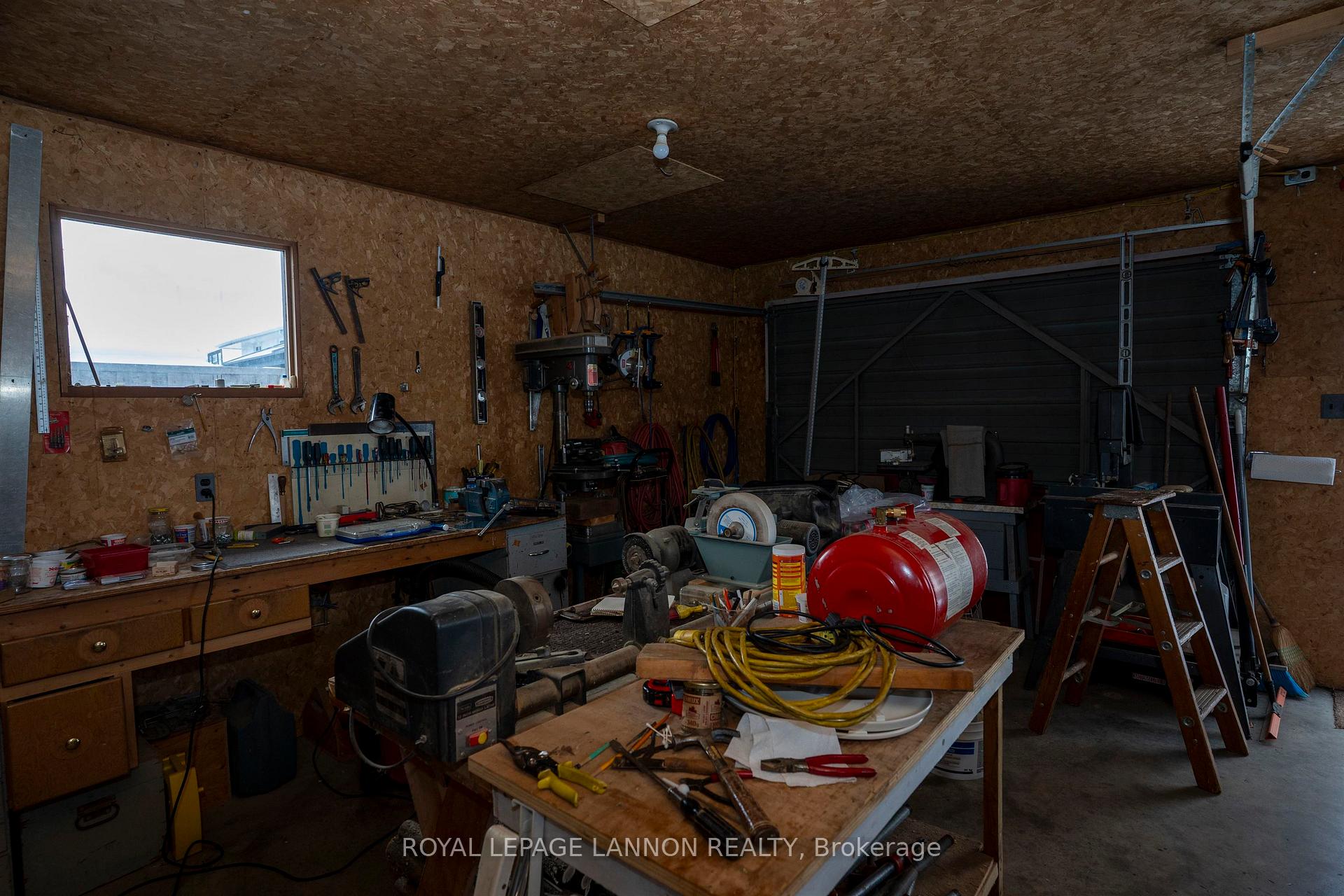 Photo 47 of 675 Thornloe Drive, Thunder Bay, Northwood Park — HOMEH