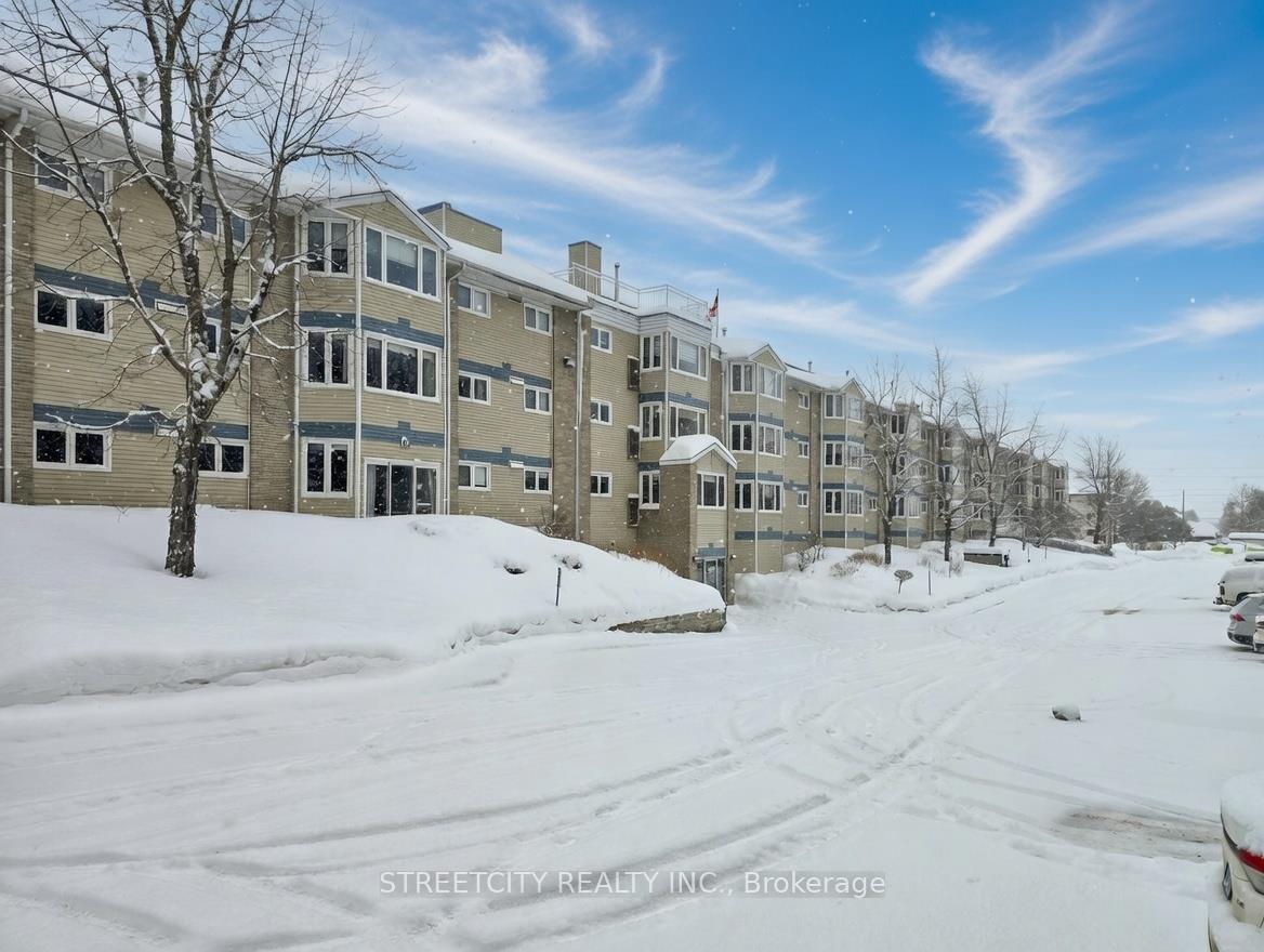 Front of Unit 305, 500 Toledo Street