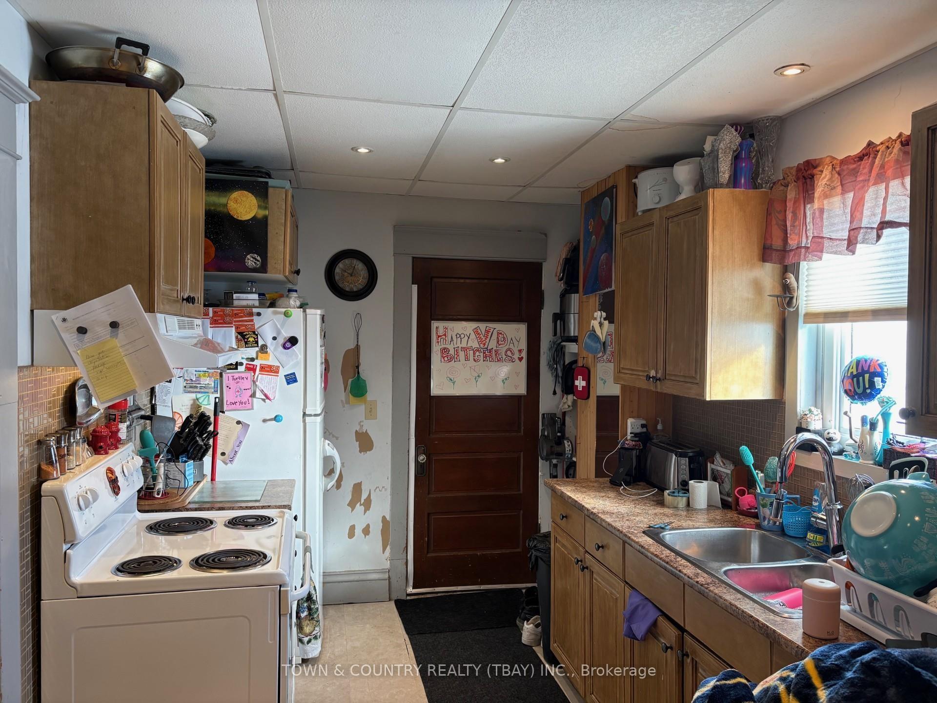 Photo 4 of 515 Brock St E, Thunder Bay, Westfort — HOMEH
