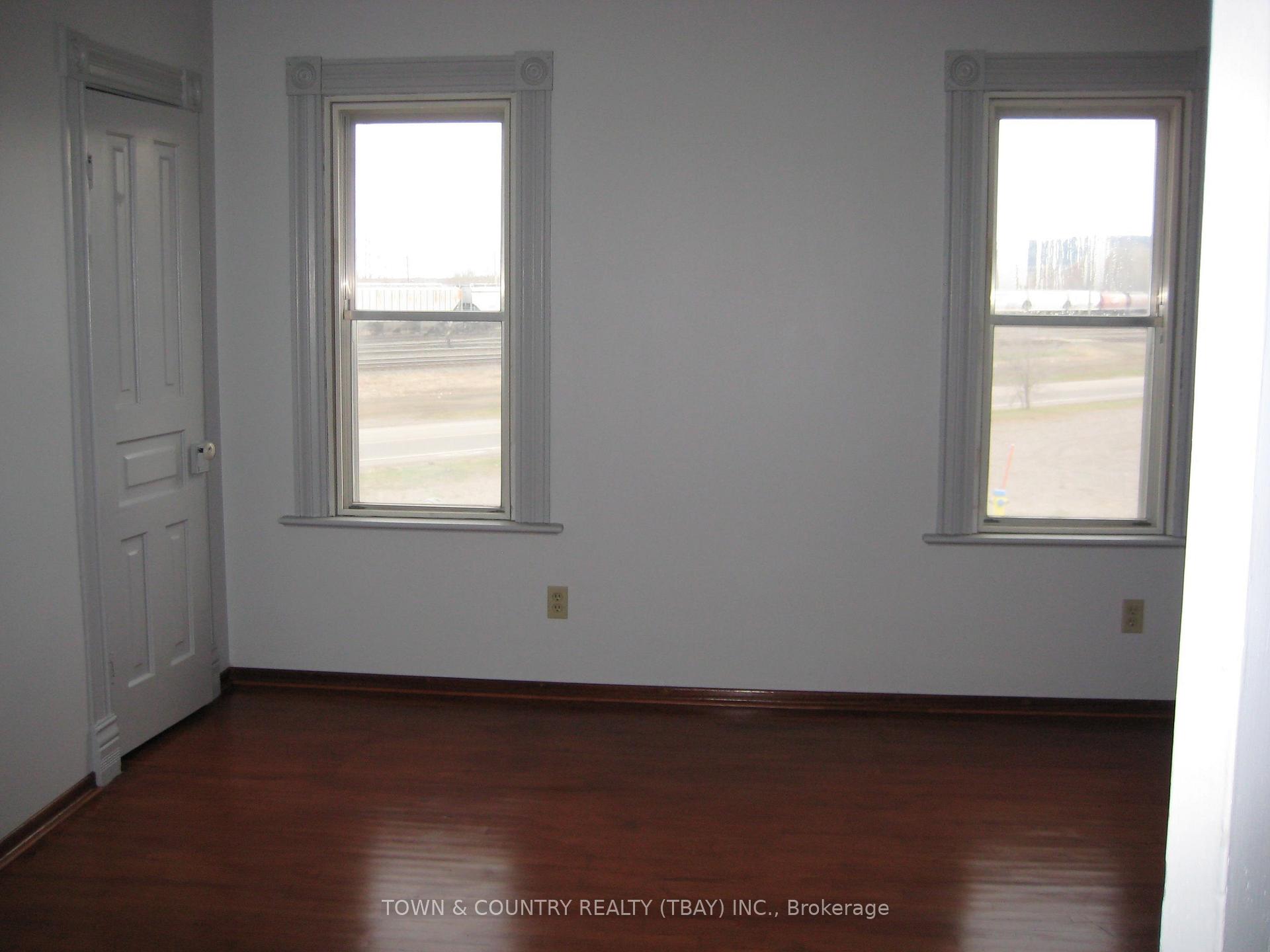 Photo 16 of 515 Brock St E, Thunder Bay, Westfort — HOMEH