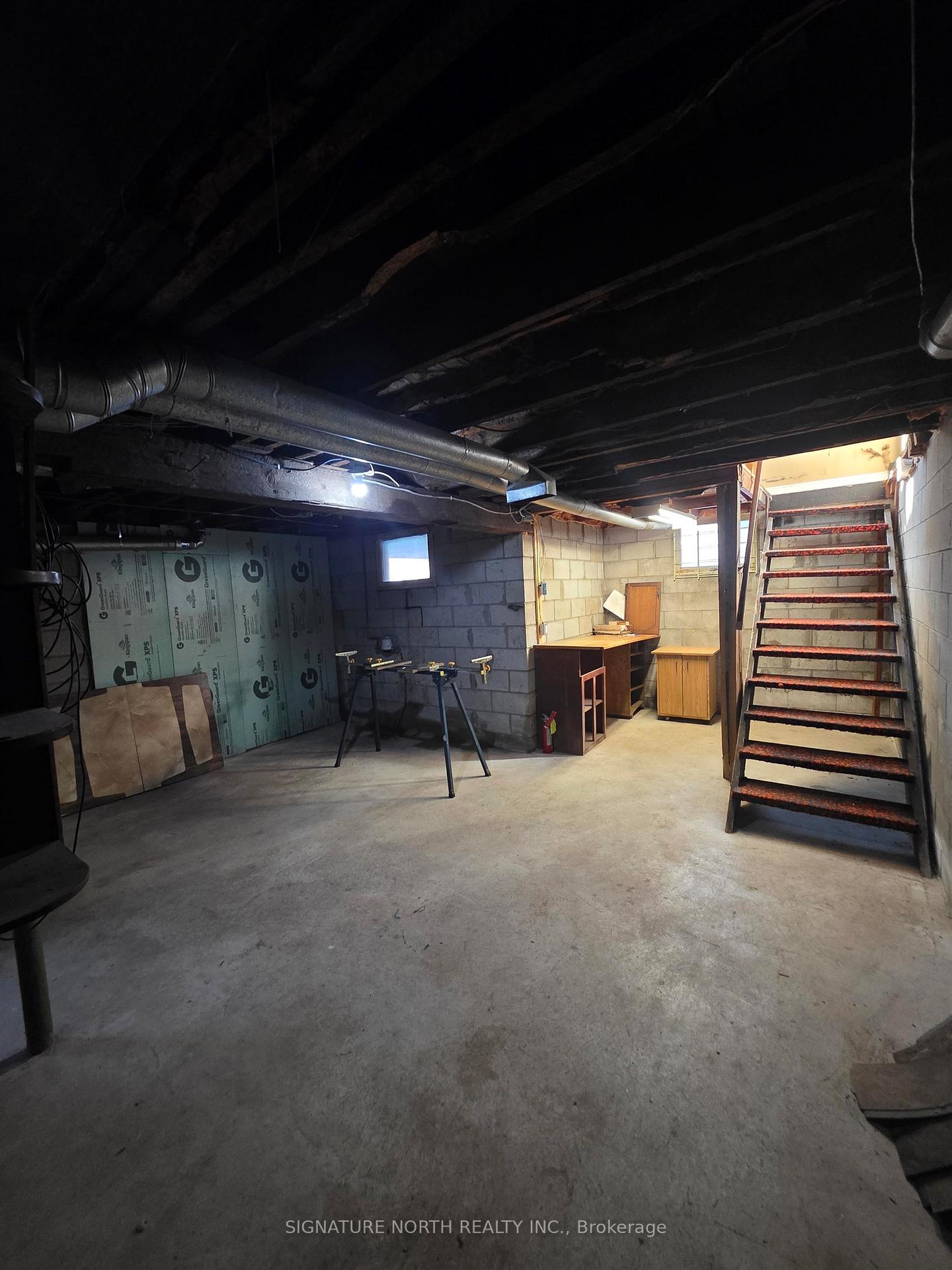 Photo 14 of 510 Wiley Street, Thunder Bay, East End — HOMEH
