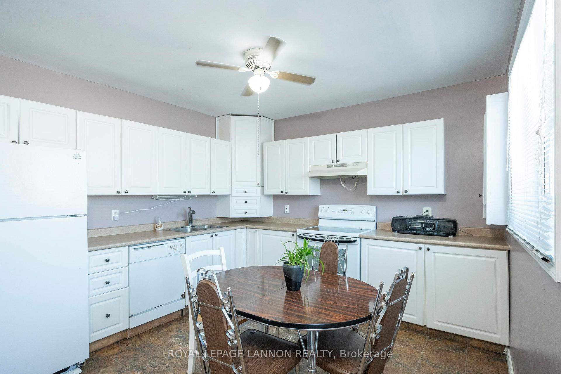 Photo 13 of 483 Mary Street E, Thunder Bay, Westfort — HOMEH
